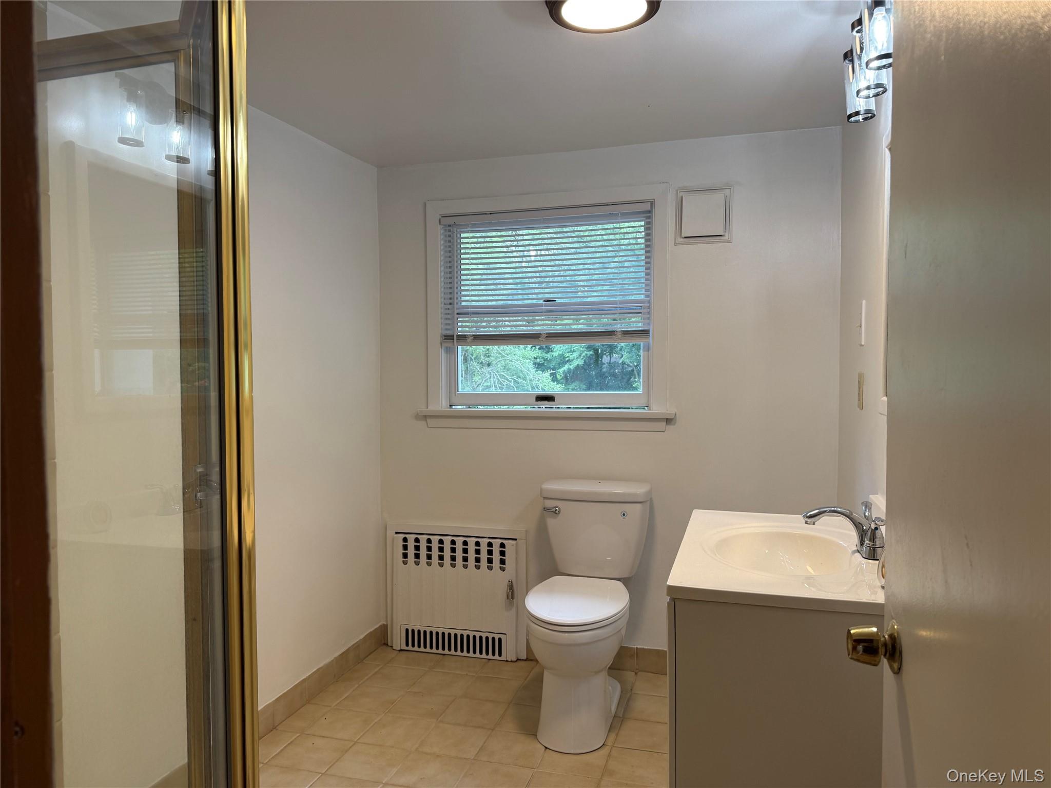 16 Ernest Lane – For Rent photo 18