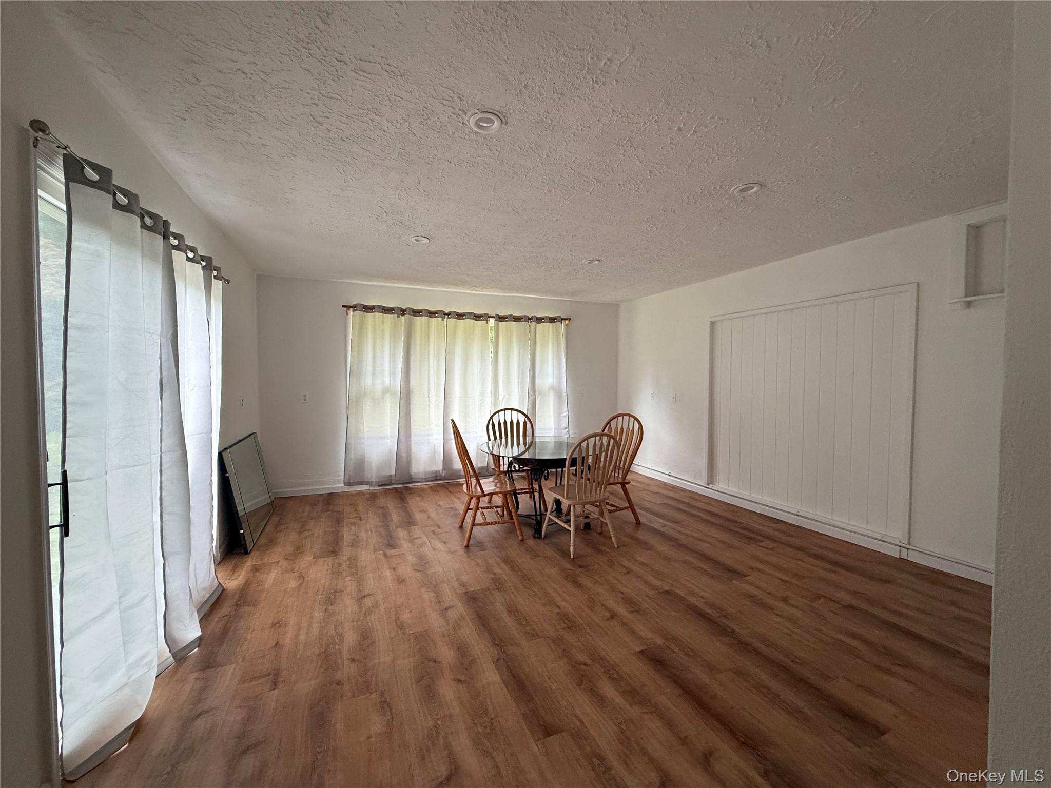 16 Ernest Lane – For Rent photo 17