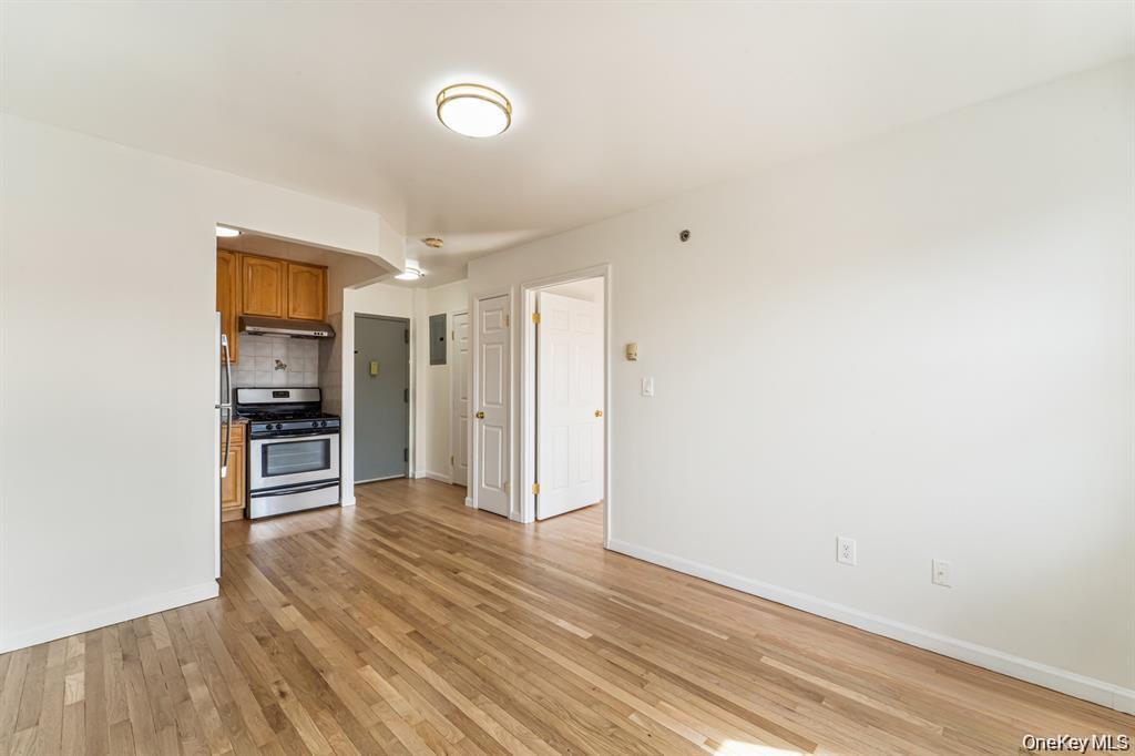 4135 67 Street – For Sale photo 5