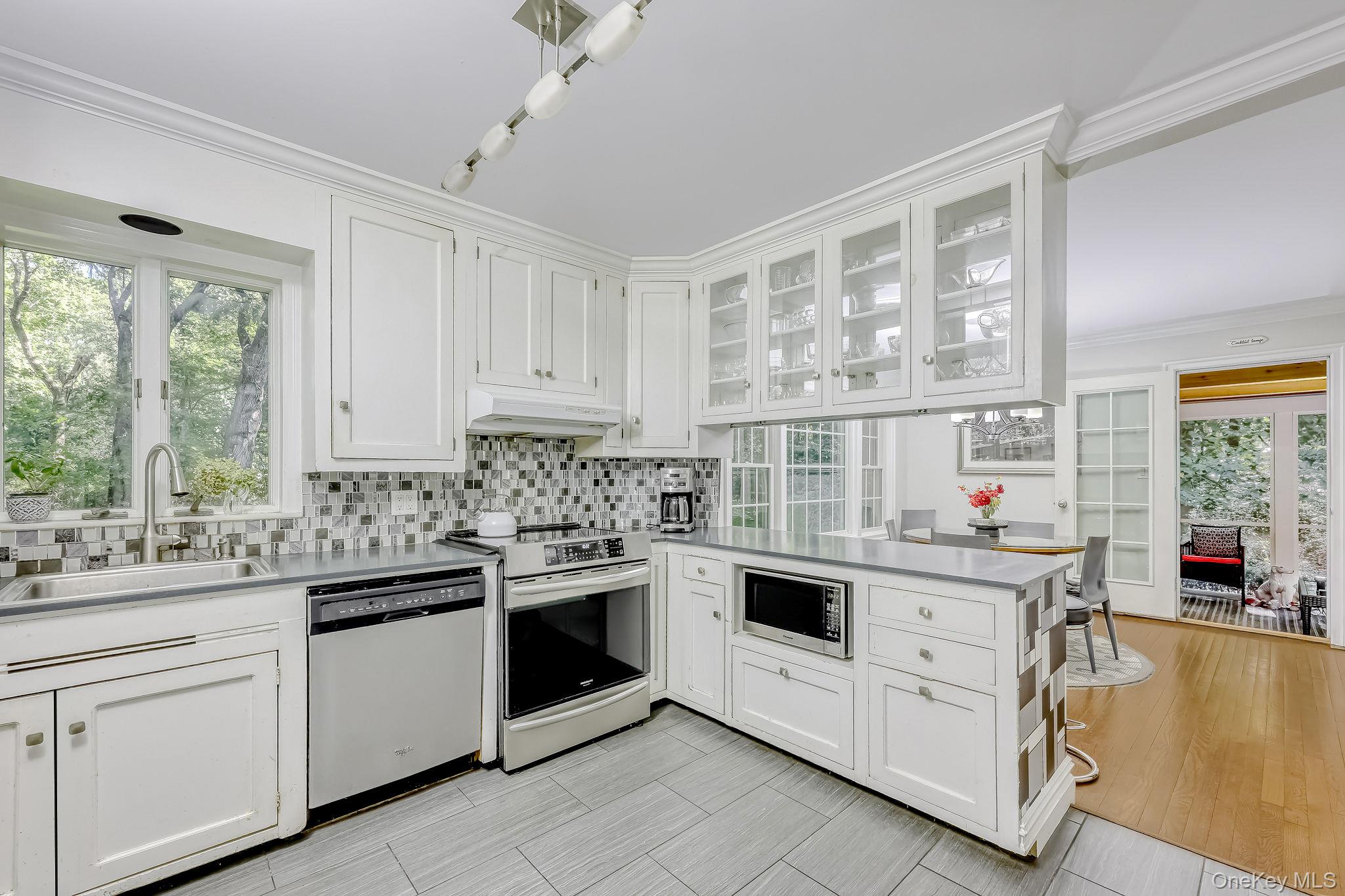 32 Bayard Lane N – For Sale photo 8