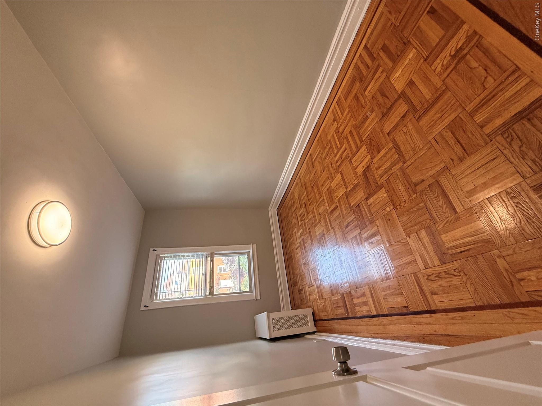 1958 Lurting Avenue – For Rent photo 5