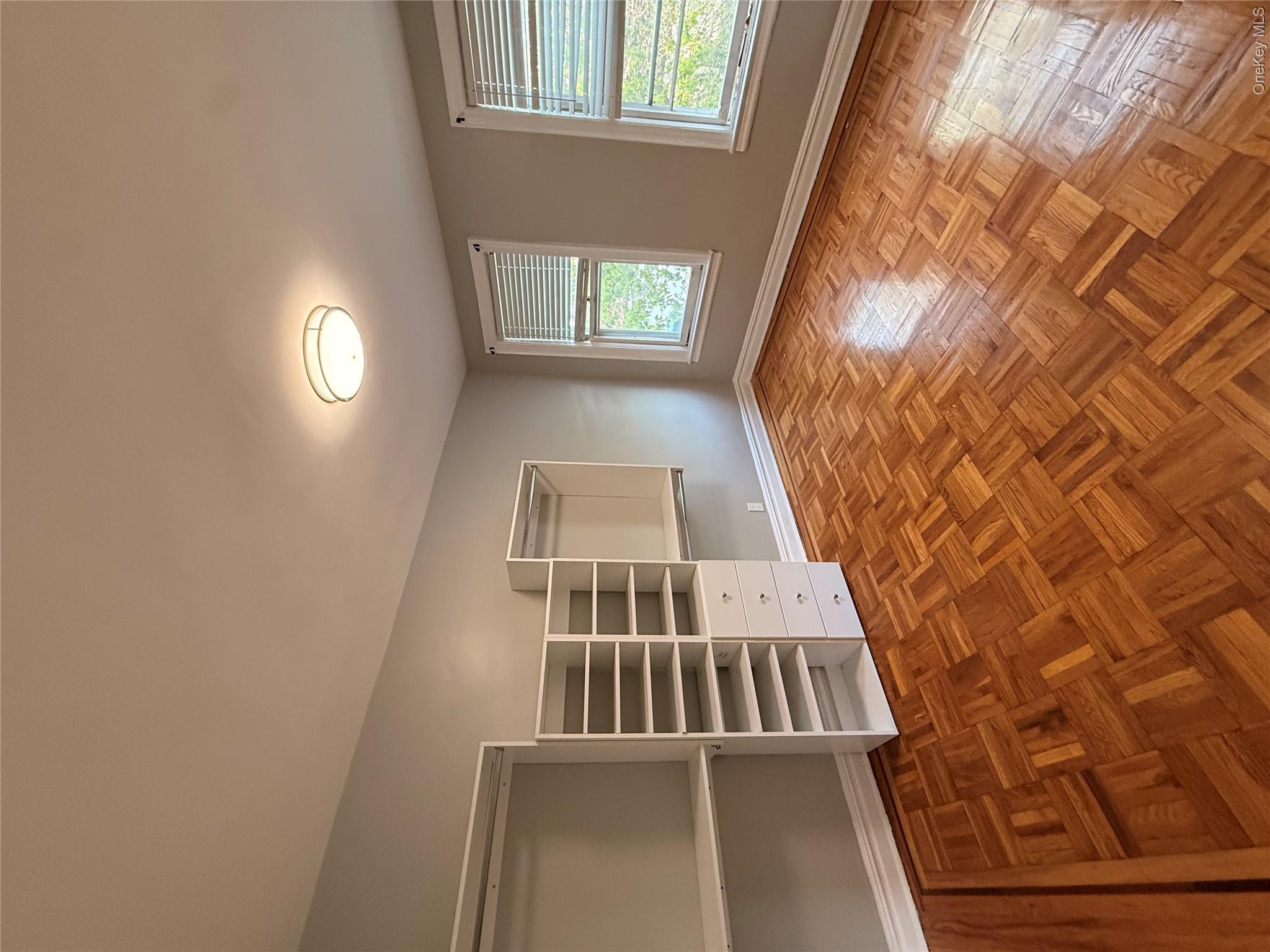 1958 Lurting Avenue – For Rent