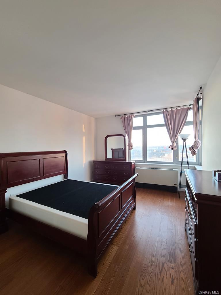 40-28 College Point Boulevard, Unit 907 photo 5