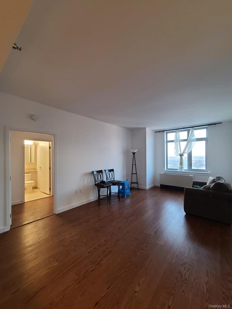 40-28 College Point Boulevard, Unit 907 photo 4