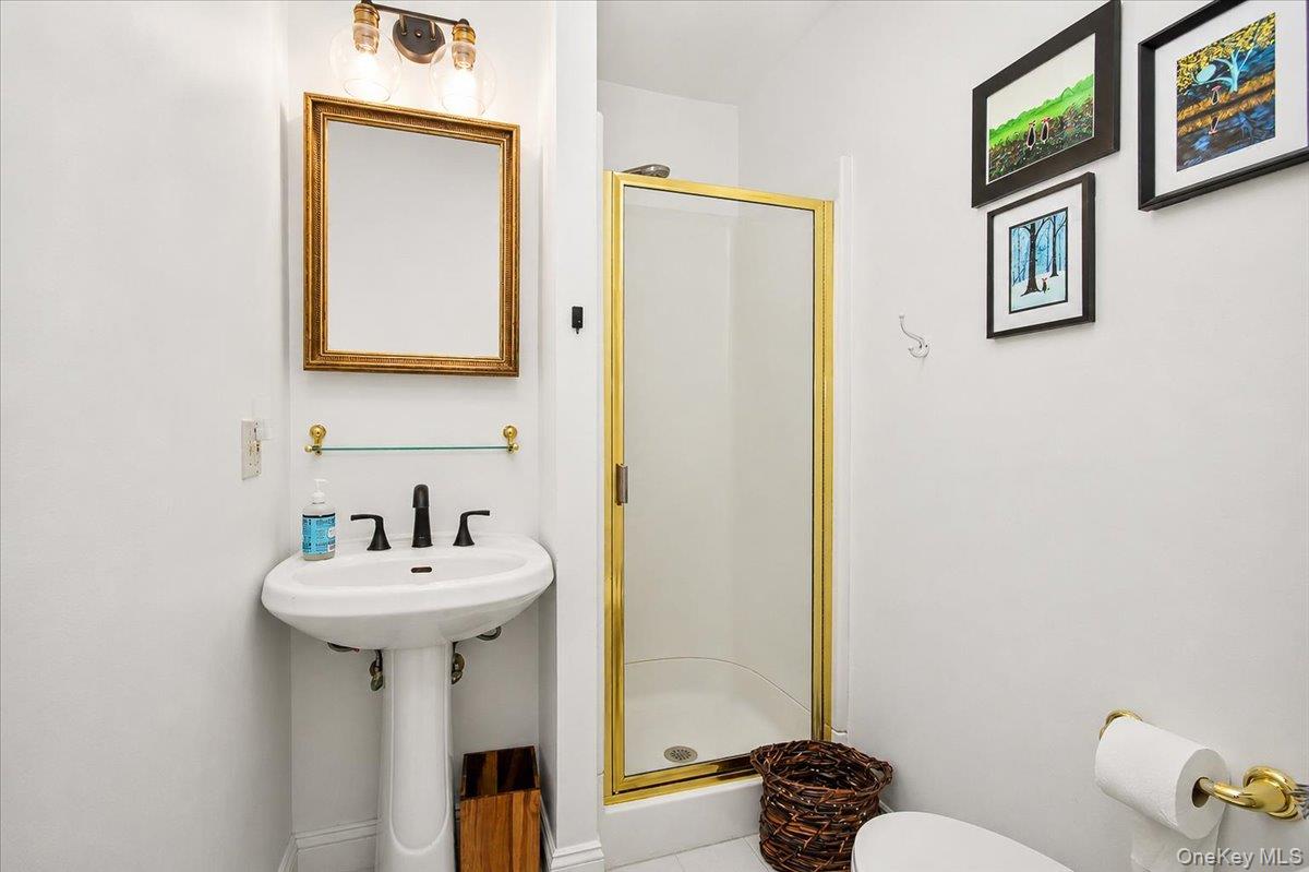 27 Reed Road – For Rent photo 13