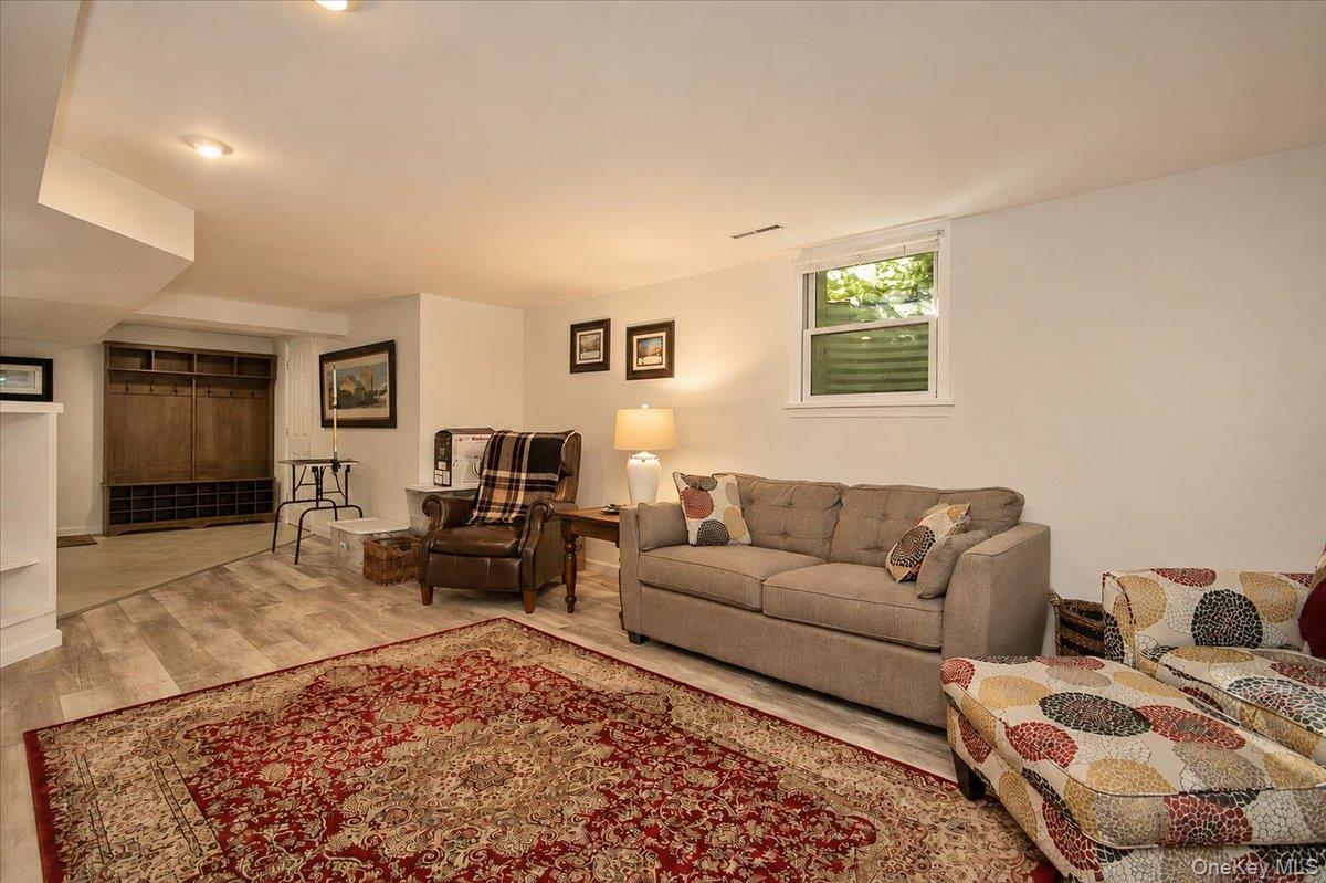 27 Reed Road – For Rent photo 19