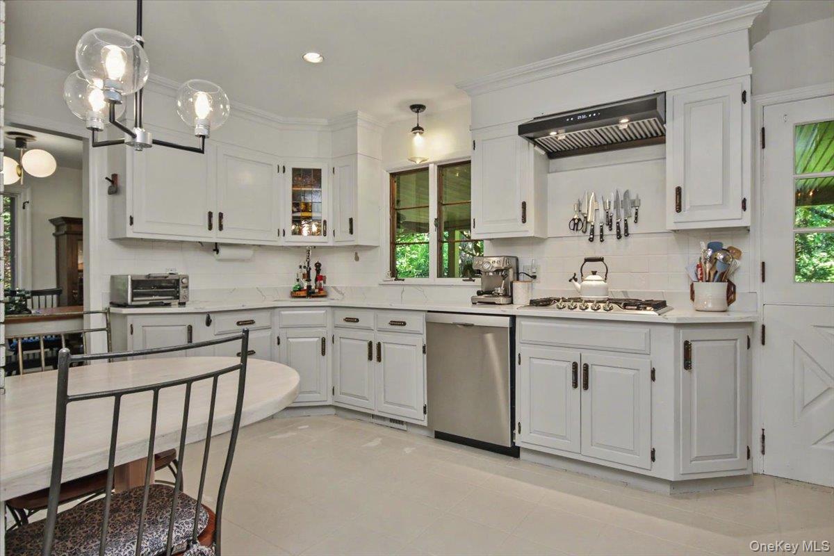 27 Reed Road – For Rent photo 9