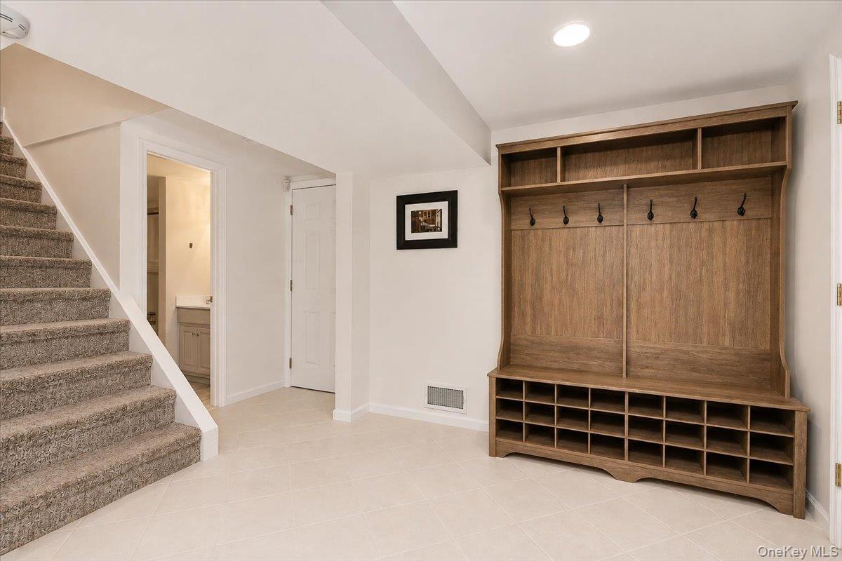 27 Reed Road – For Rent photo 23