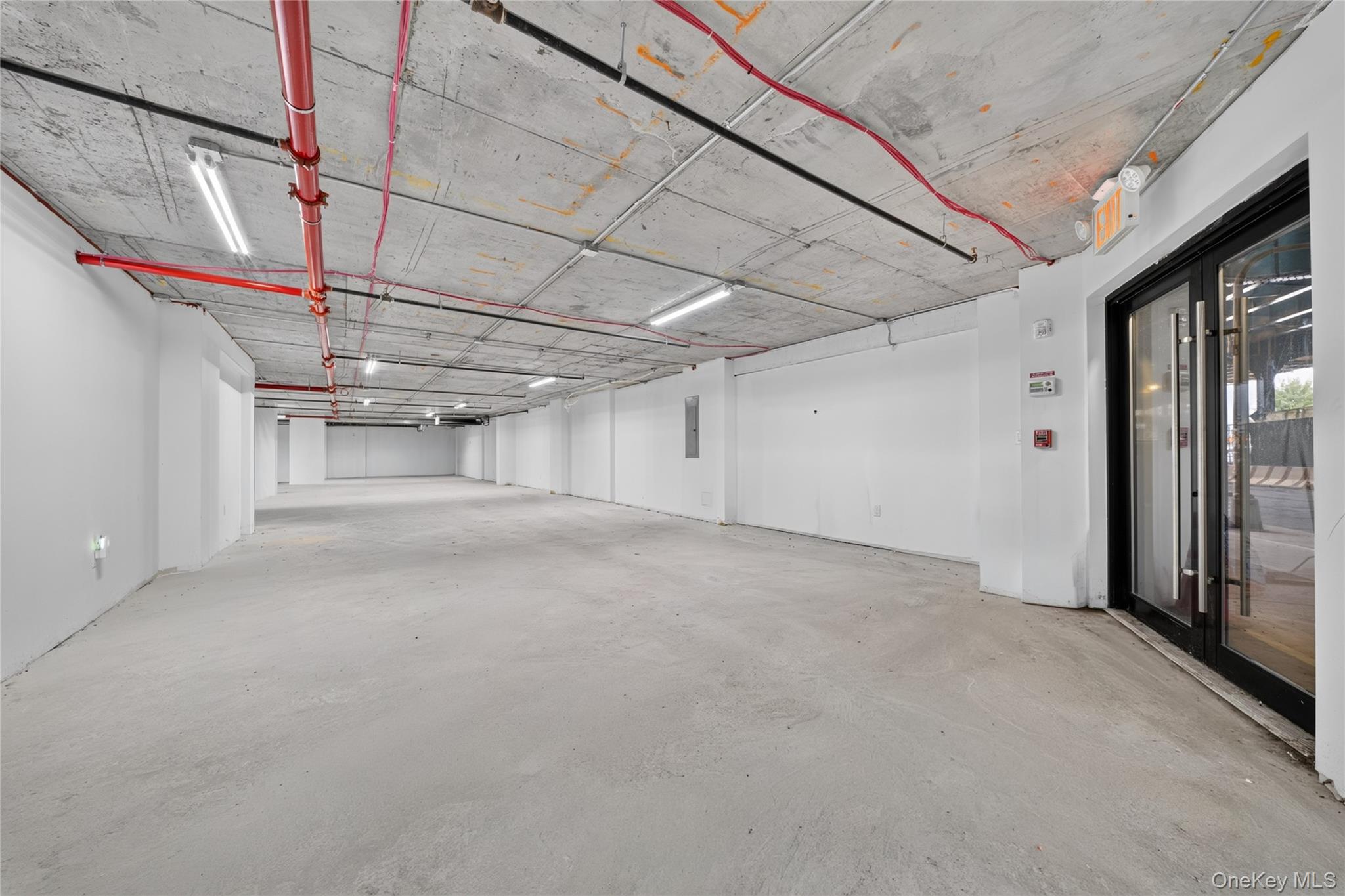 52-16 Roosevelt Avenue – For Sale photo 11