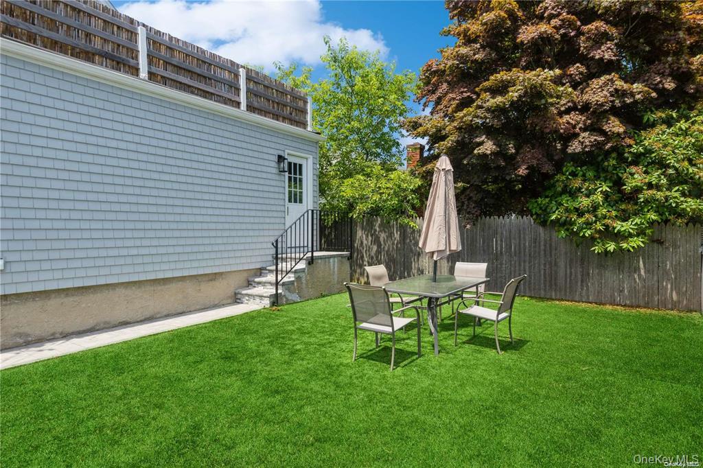 1 Iroquois Street E – For Rent photo 34