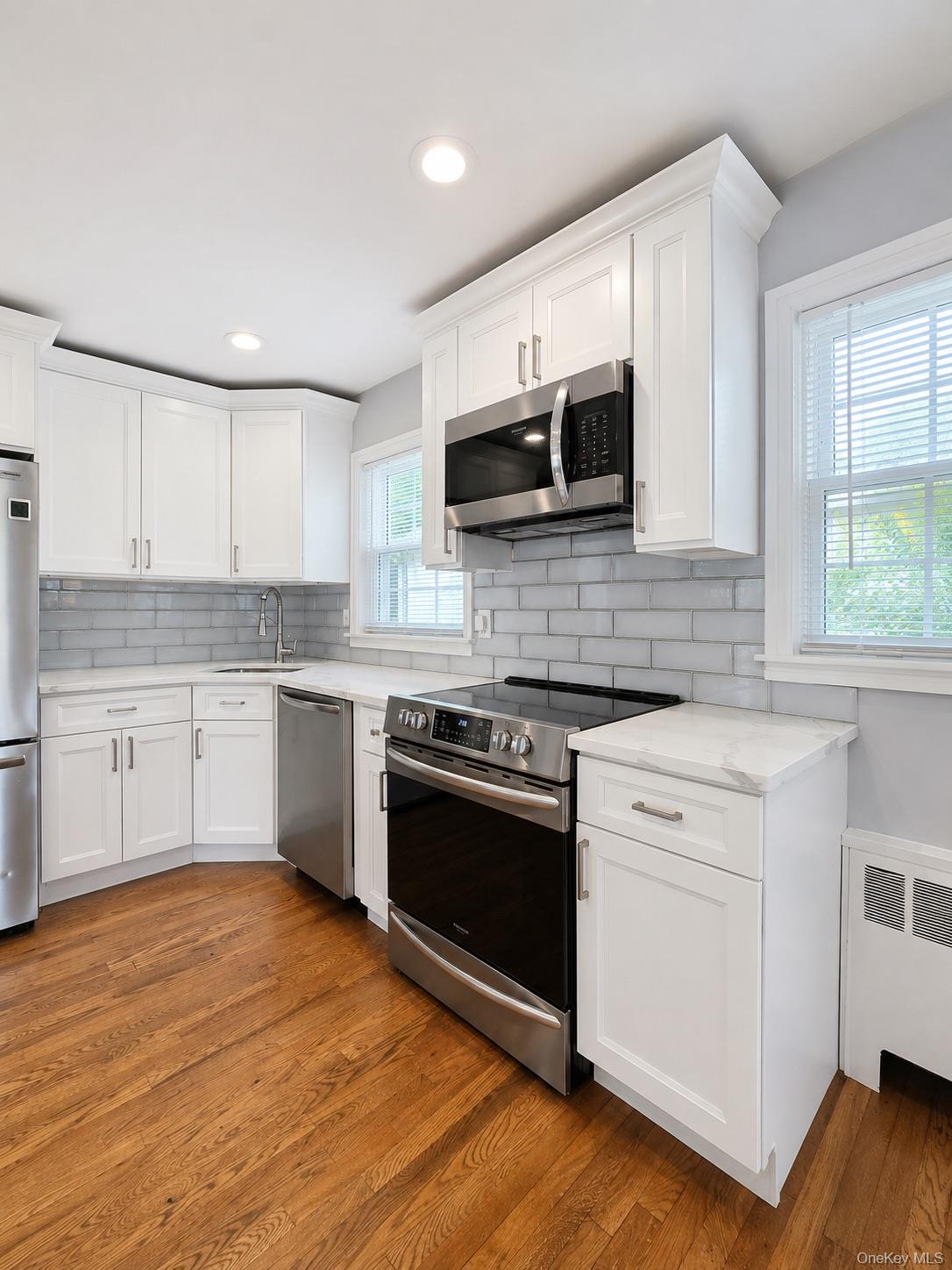 1 Iroquois Street E – For Rent photo 8