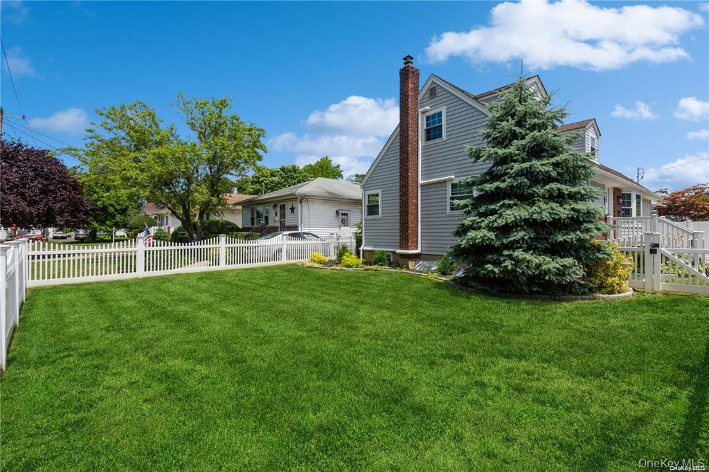 1 Iroquois Street E – For Rent photo 33
