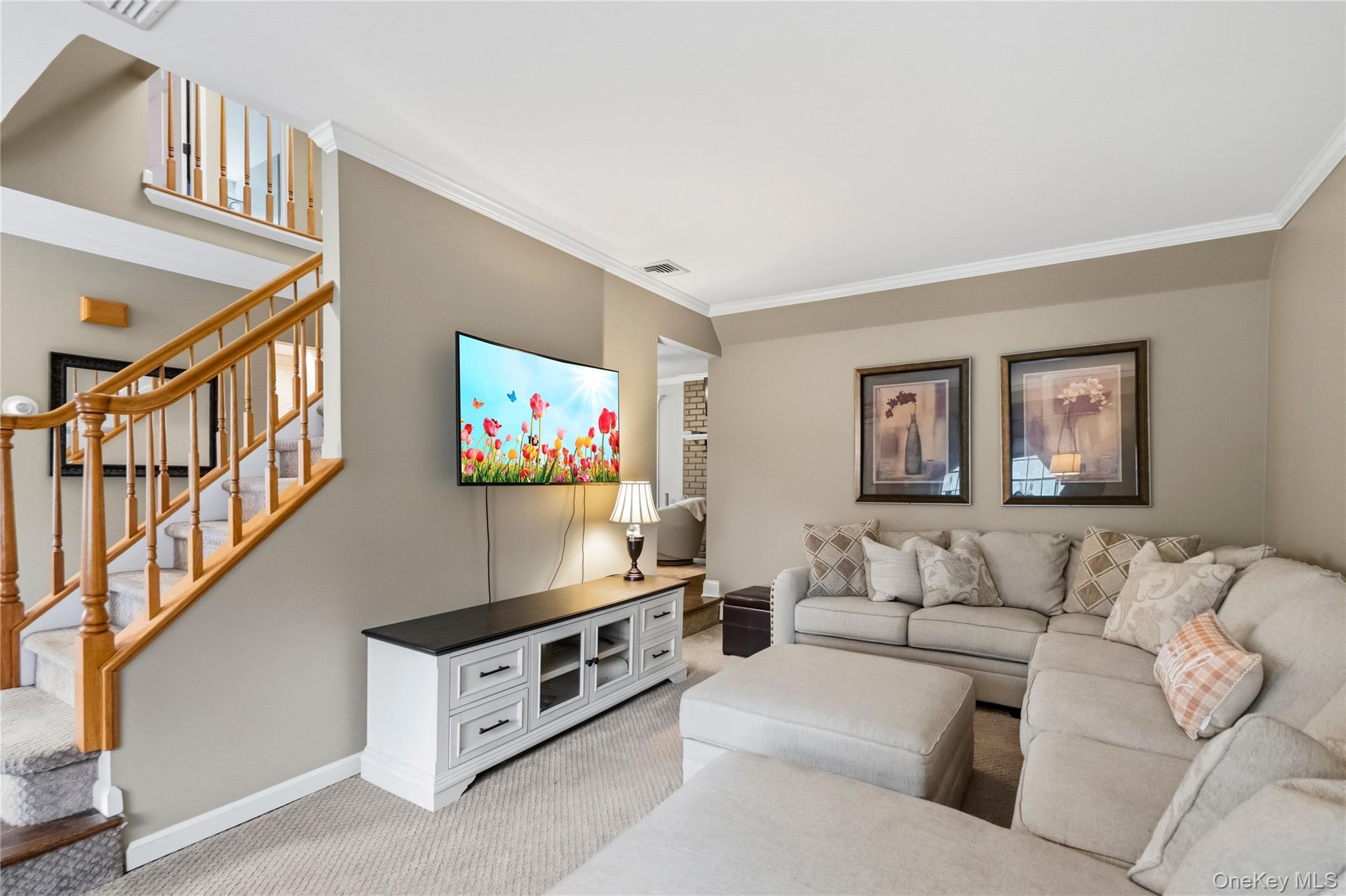 29 Hy Place – For Sale photo 18