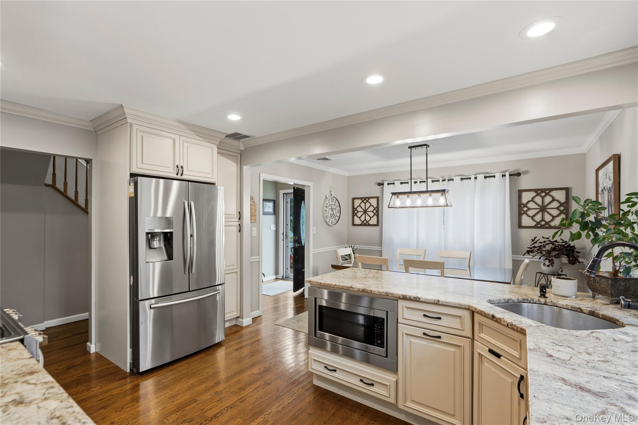 29 Hy Place – For Sale photo 10