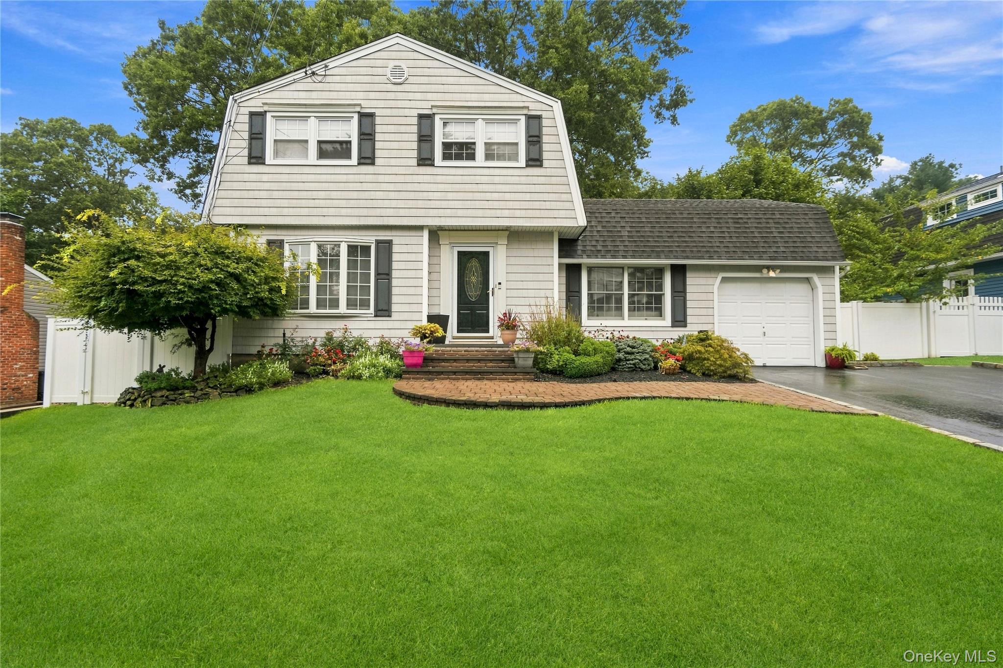 29 Hy Place – For Sale