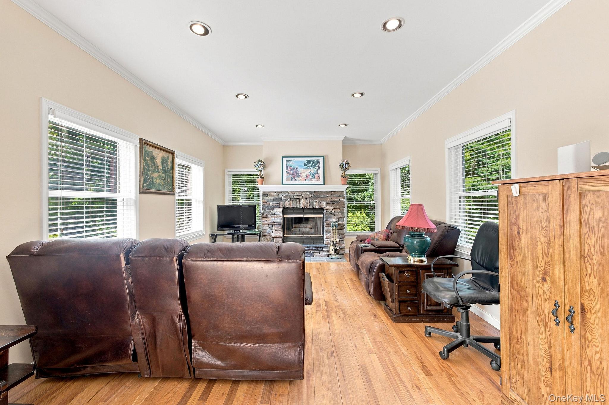 480 Haviland Drive – For Sale photo 14