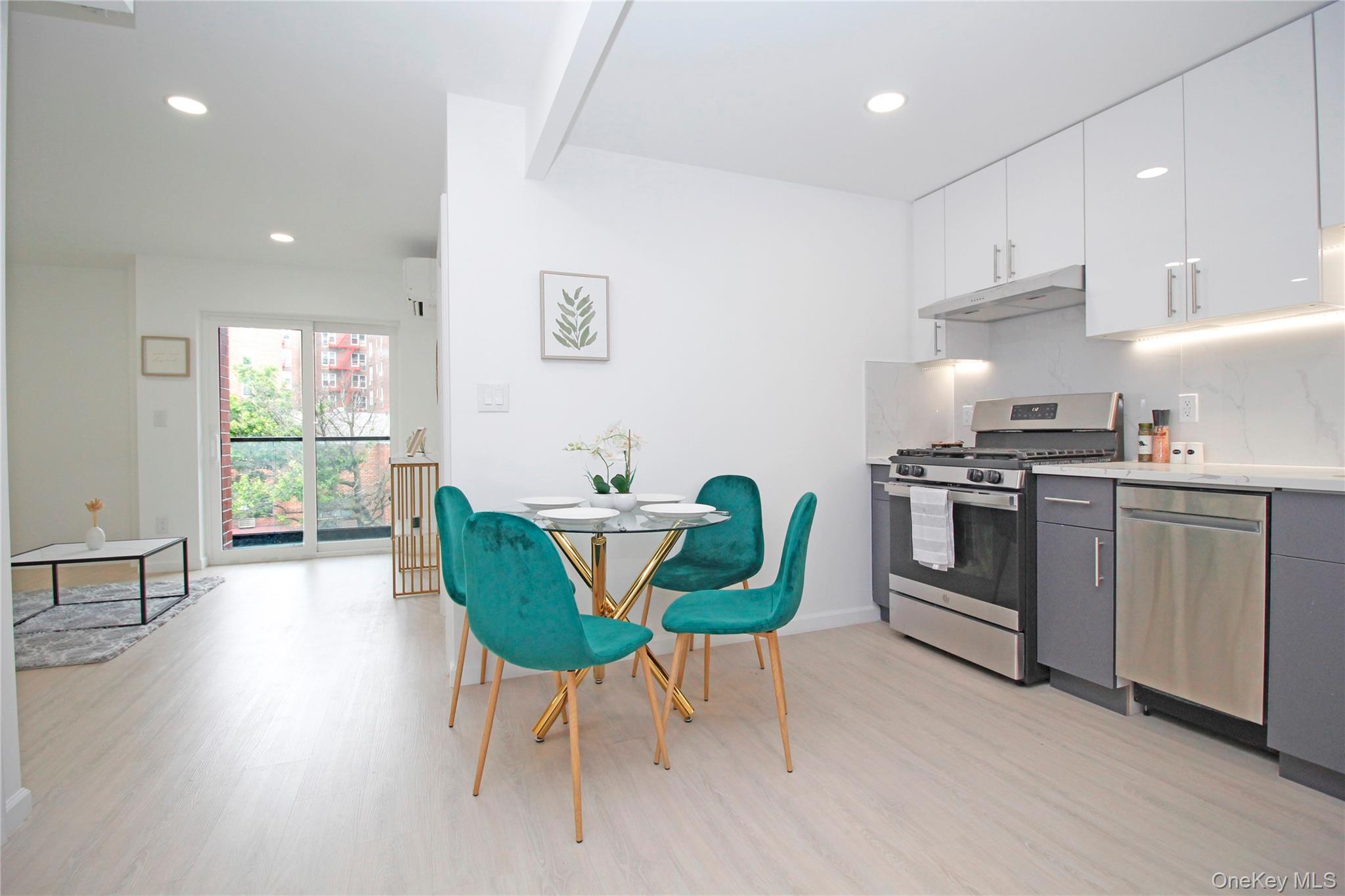 13450 Blossom Avenue, Unit 4C photo 4