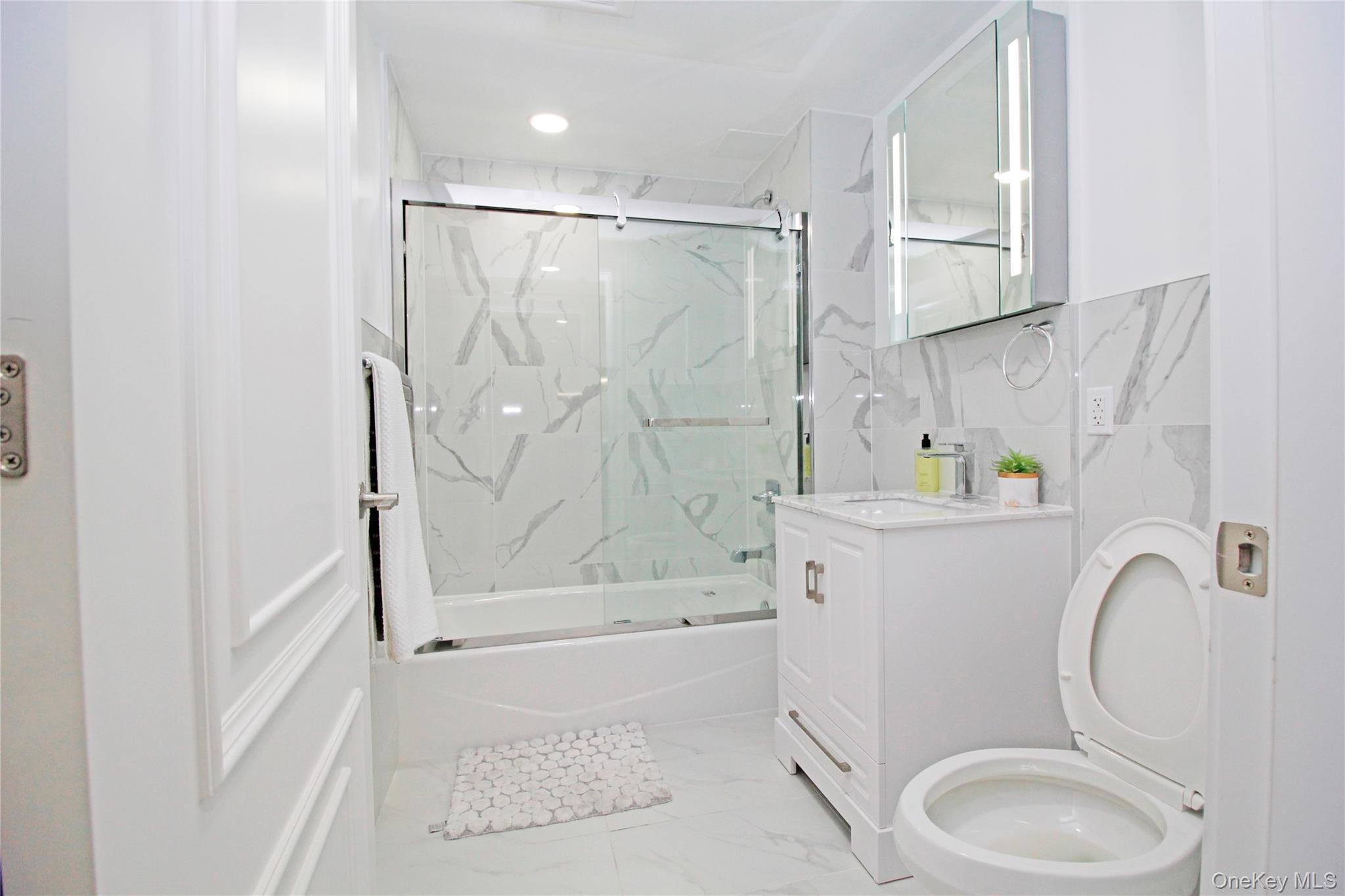 13450 Blossom Avenue, Unit 4C photo 5