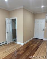 75 Carleton Avenue, Unit # 1 photo 4