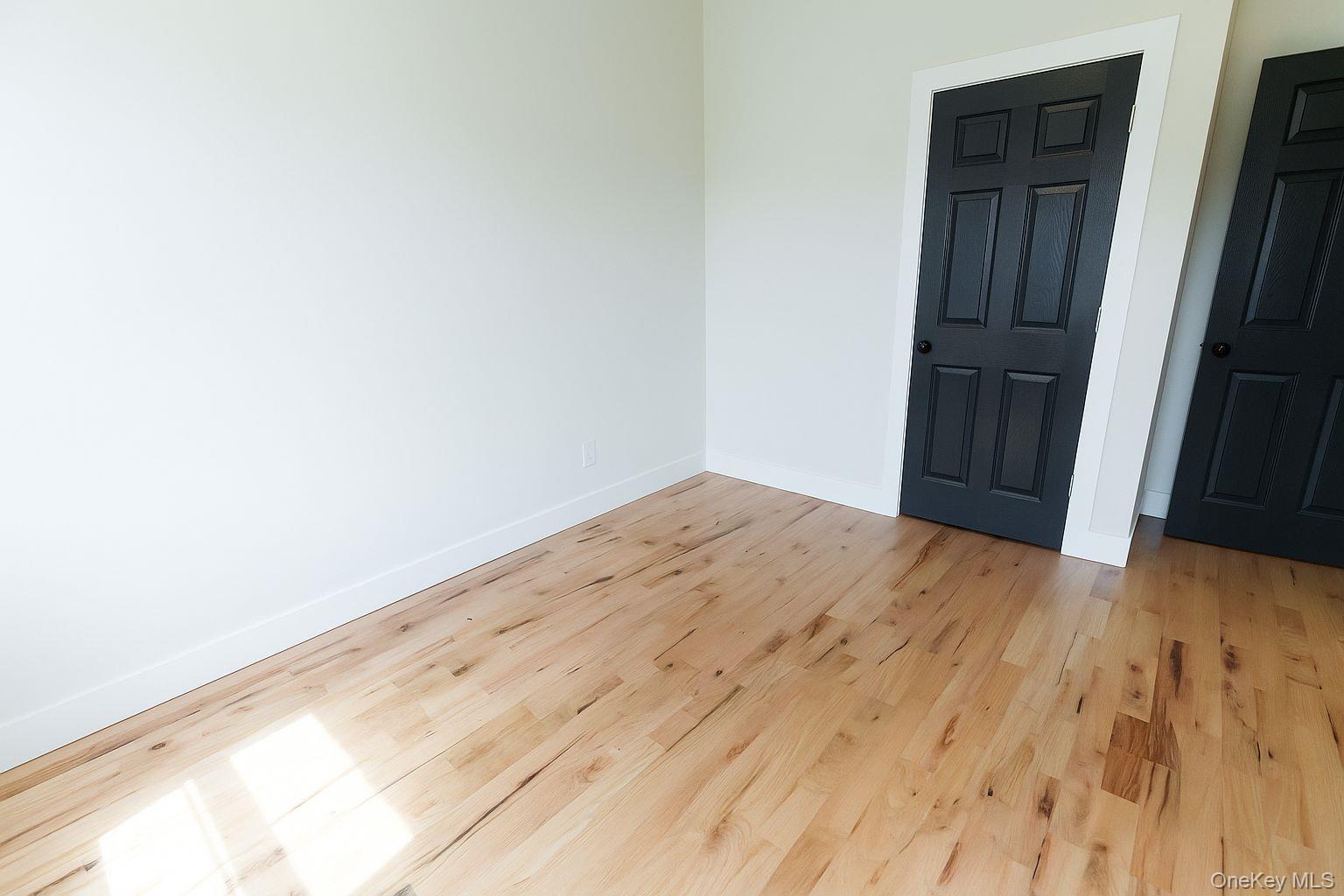 328 Columbia Street, Unit 1 photo 9