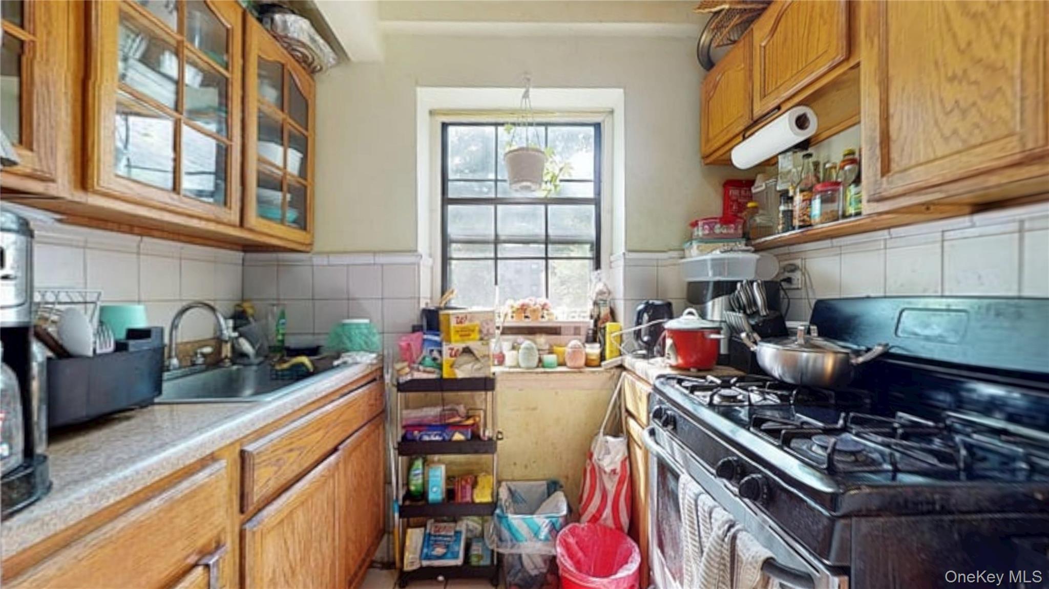 144-15 78th Road, Unit 2D photo 9