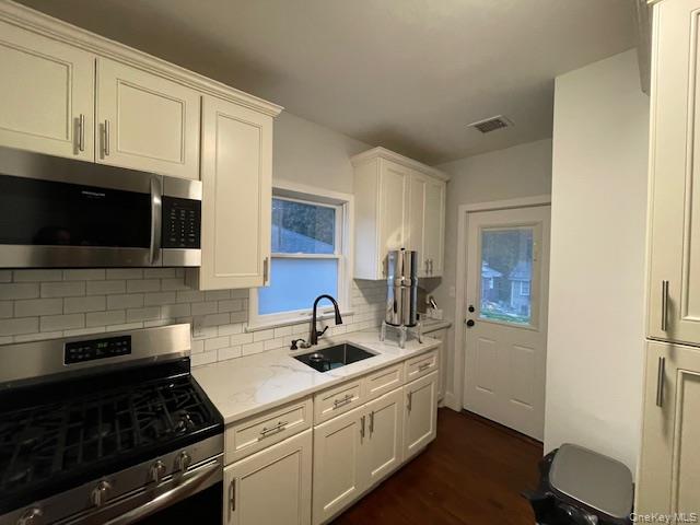39 Hillside Avenue – For Rent photo 4