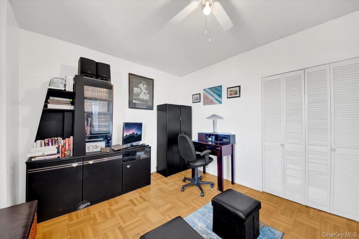 4 Fordham Hill Oval, Unit 16C photo 8