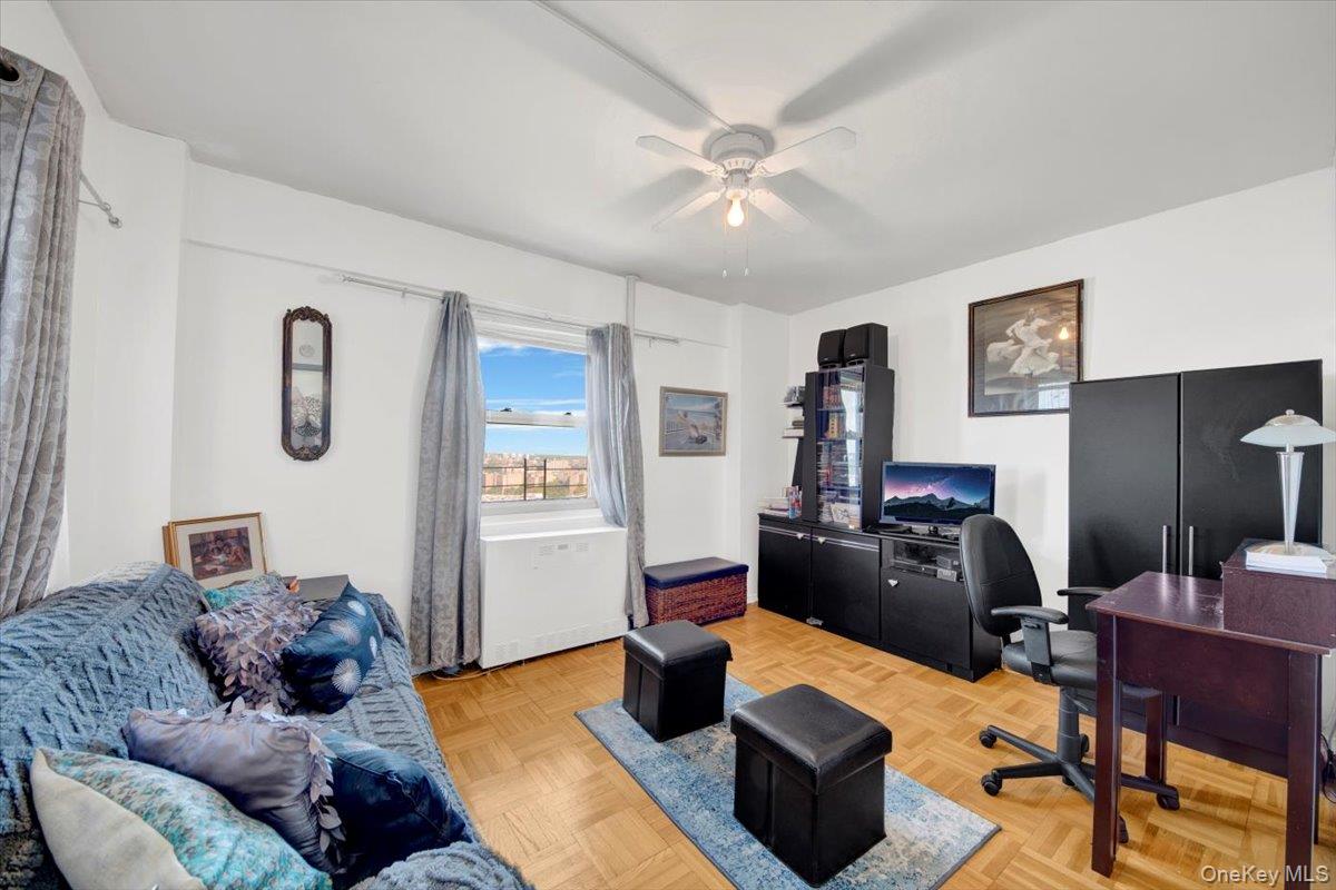 4 Fordham Hill Oval, Unit 16C photo 9