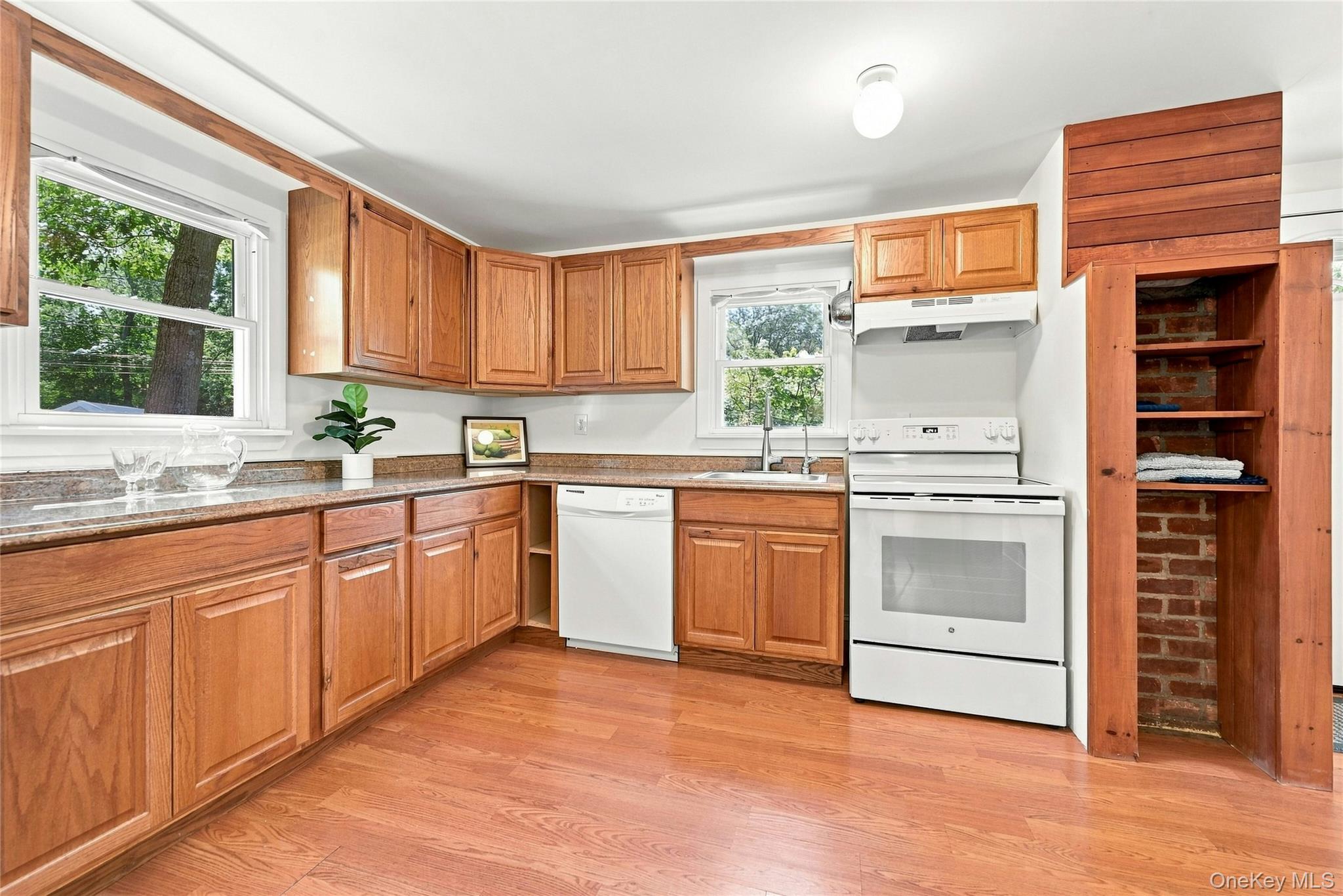 52 Valley Drive – For Sale photo 5