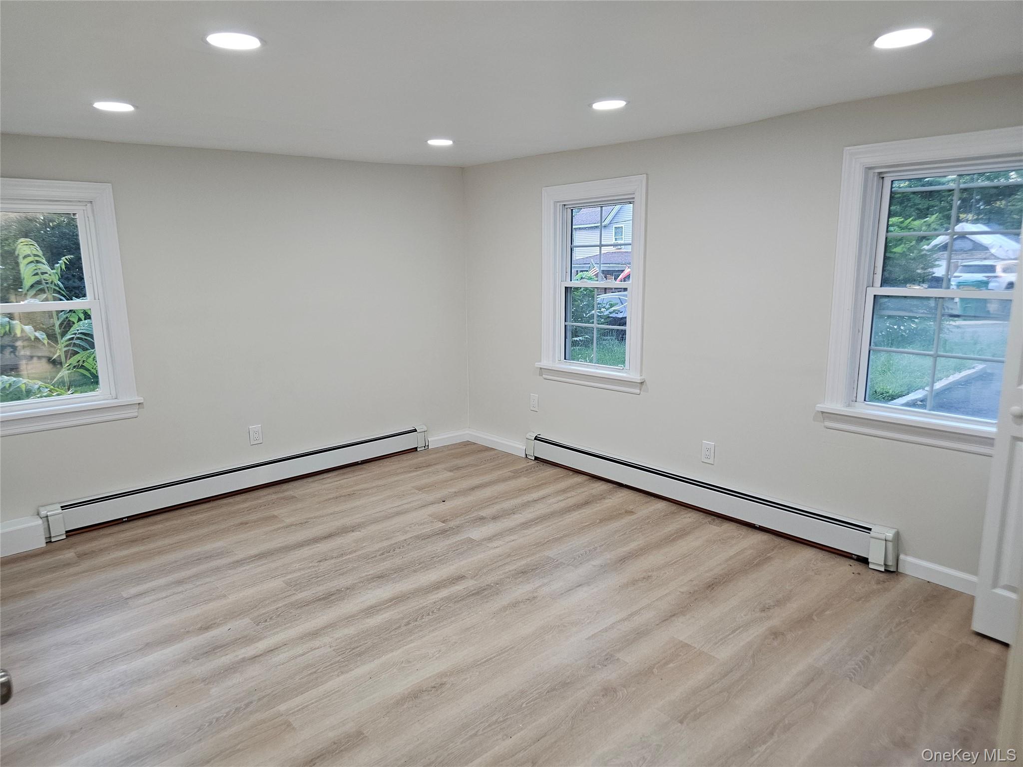 31 Chapel Street – For Rent photo 8