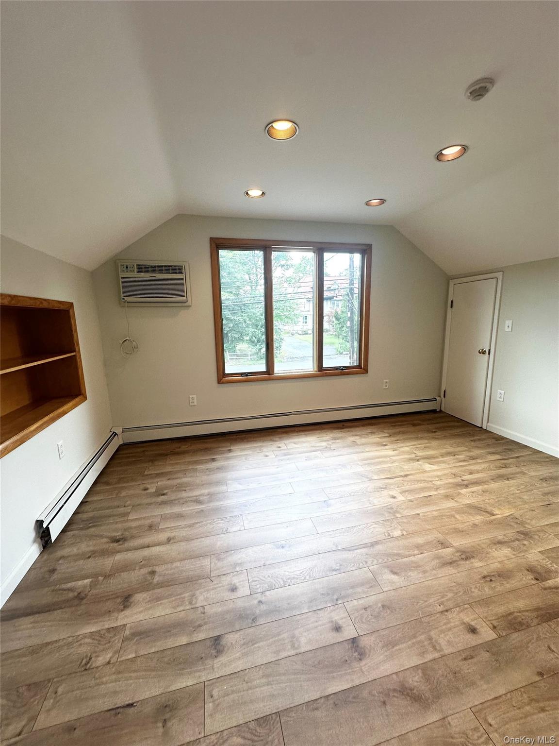 282 N Middletown Road – For Rent photo 14