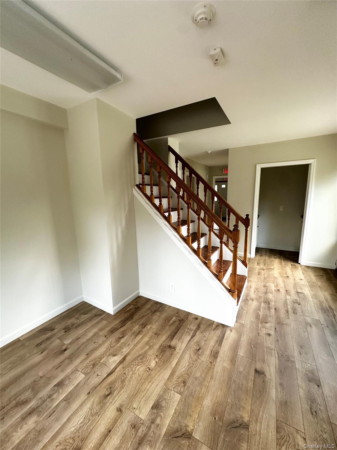 282 N Middletown Road – For Rent photo 11