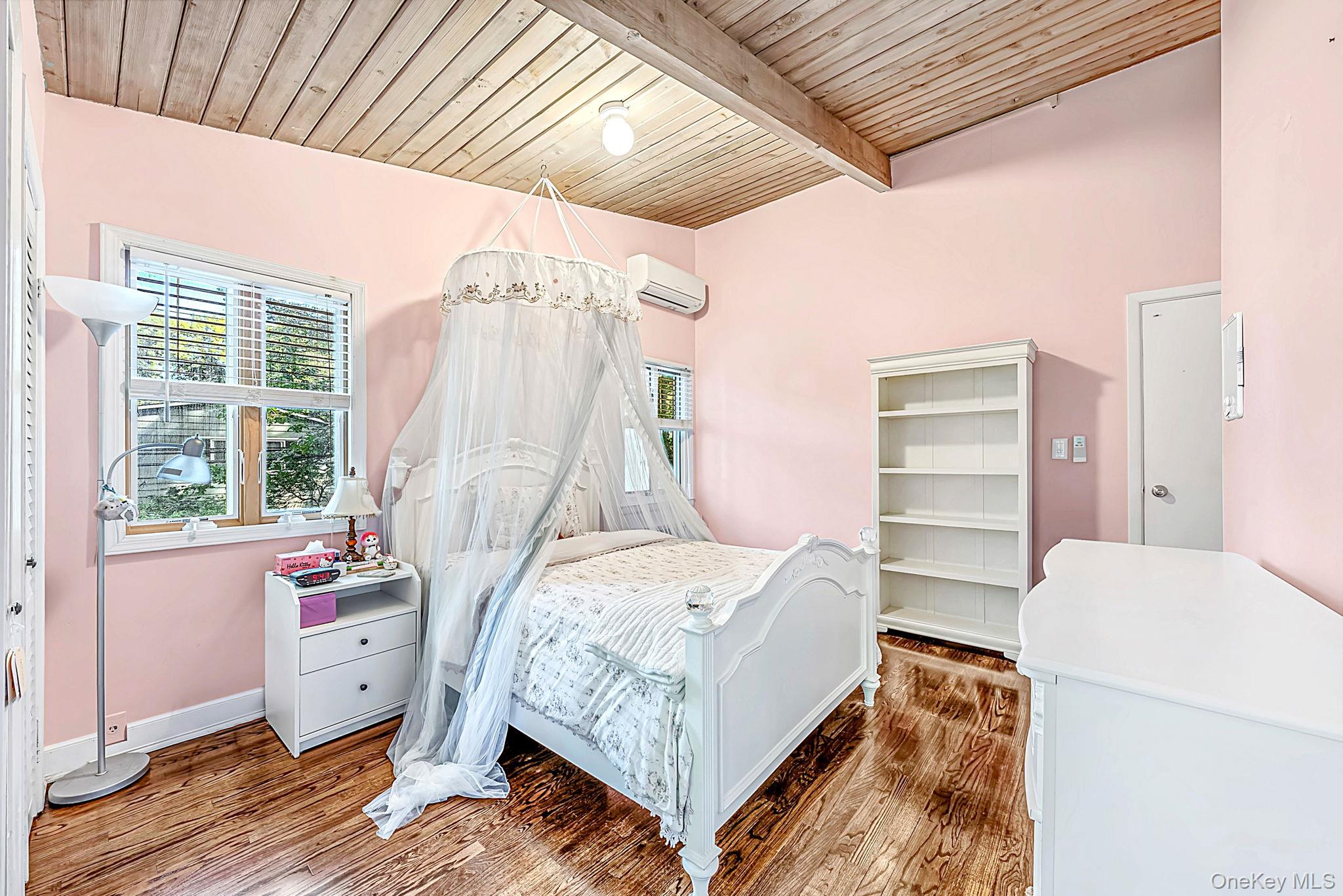 10 Highwood Road – For Sale photo 10