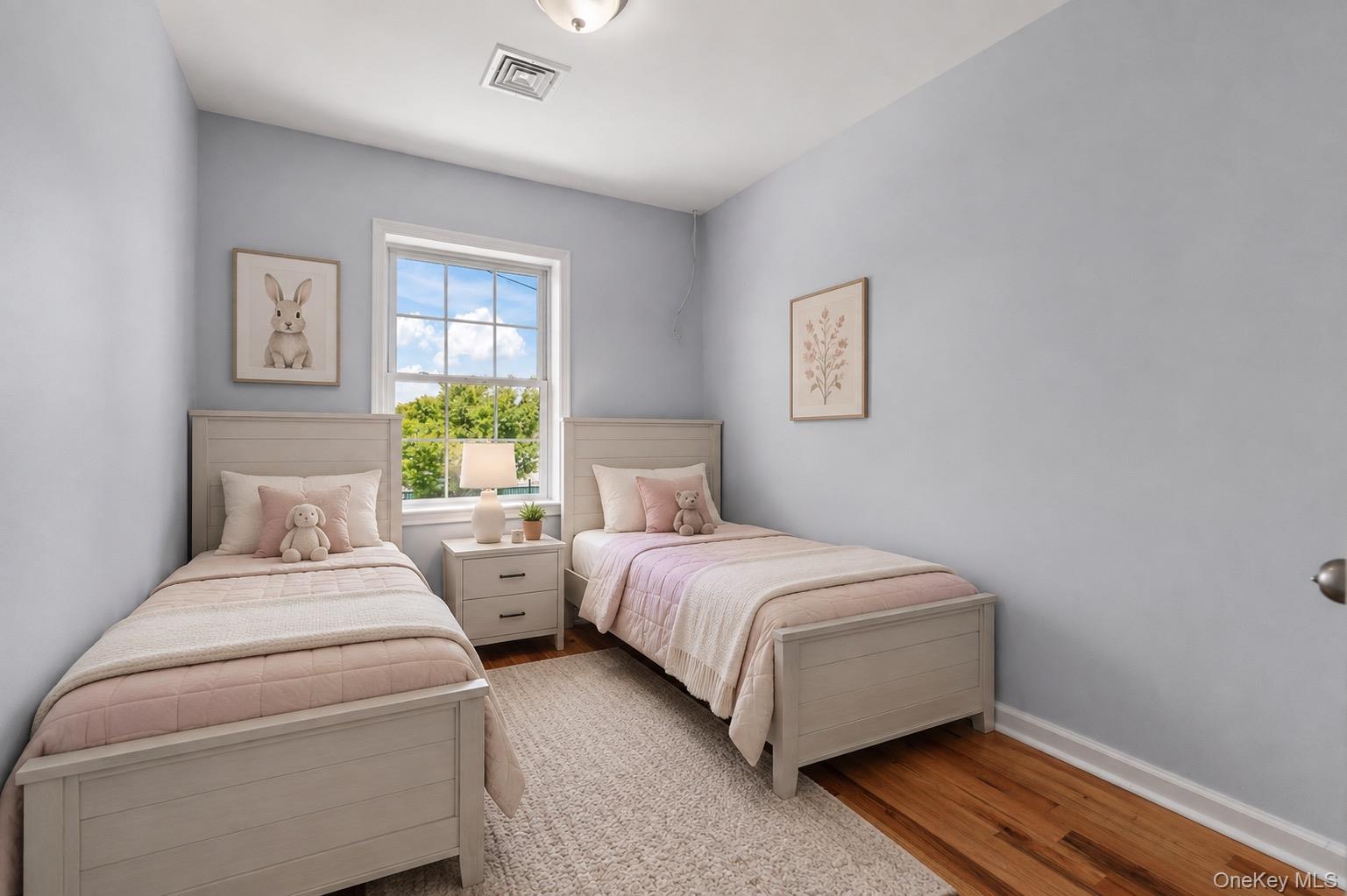 911 Hicksville Road – For Sale photo 12