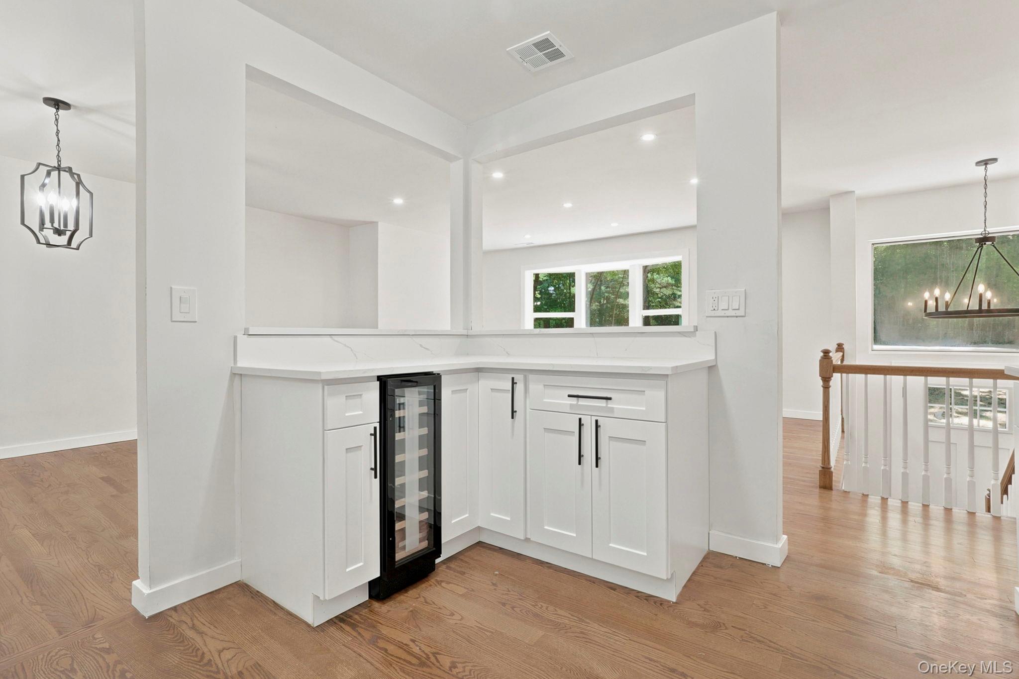 6 Vanessa Lane – For Sale photo 17