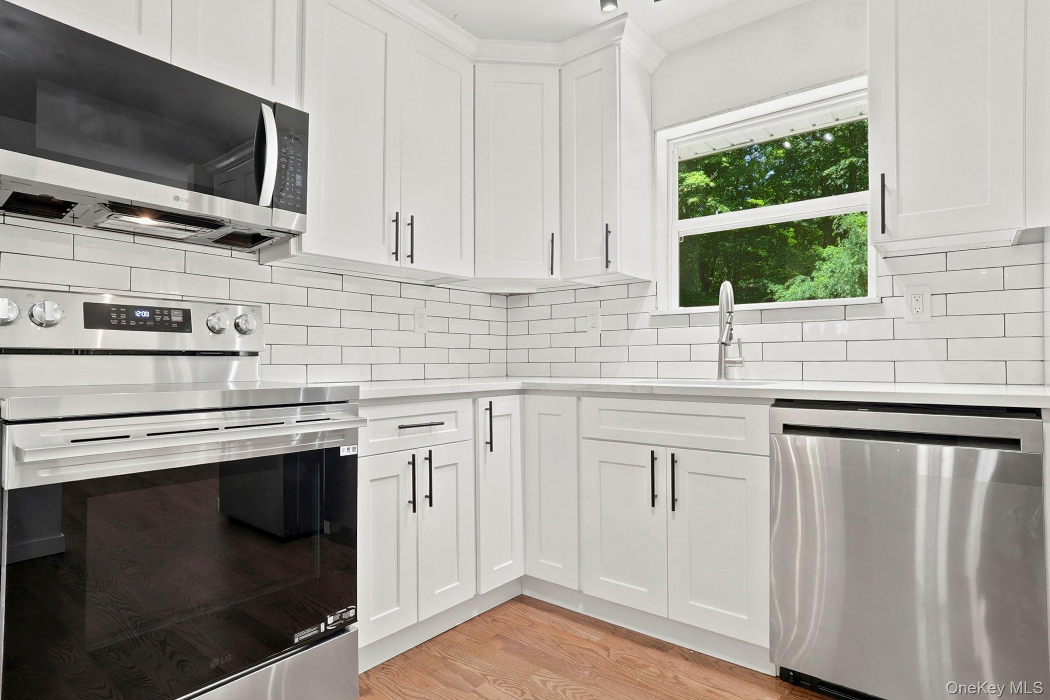 6 Vanessa Lane – For Sale photo 15