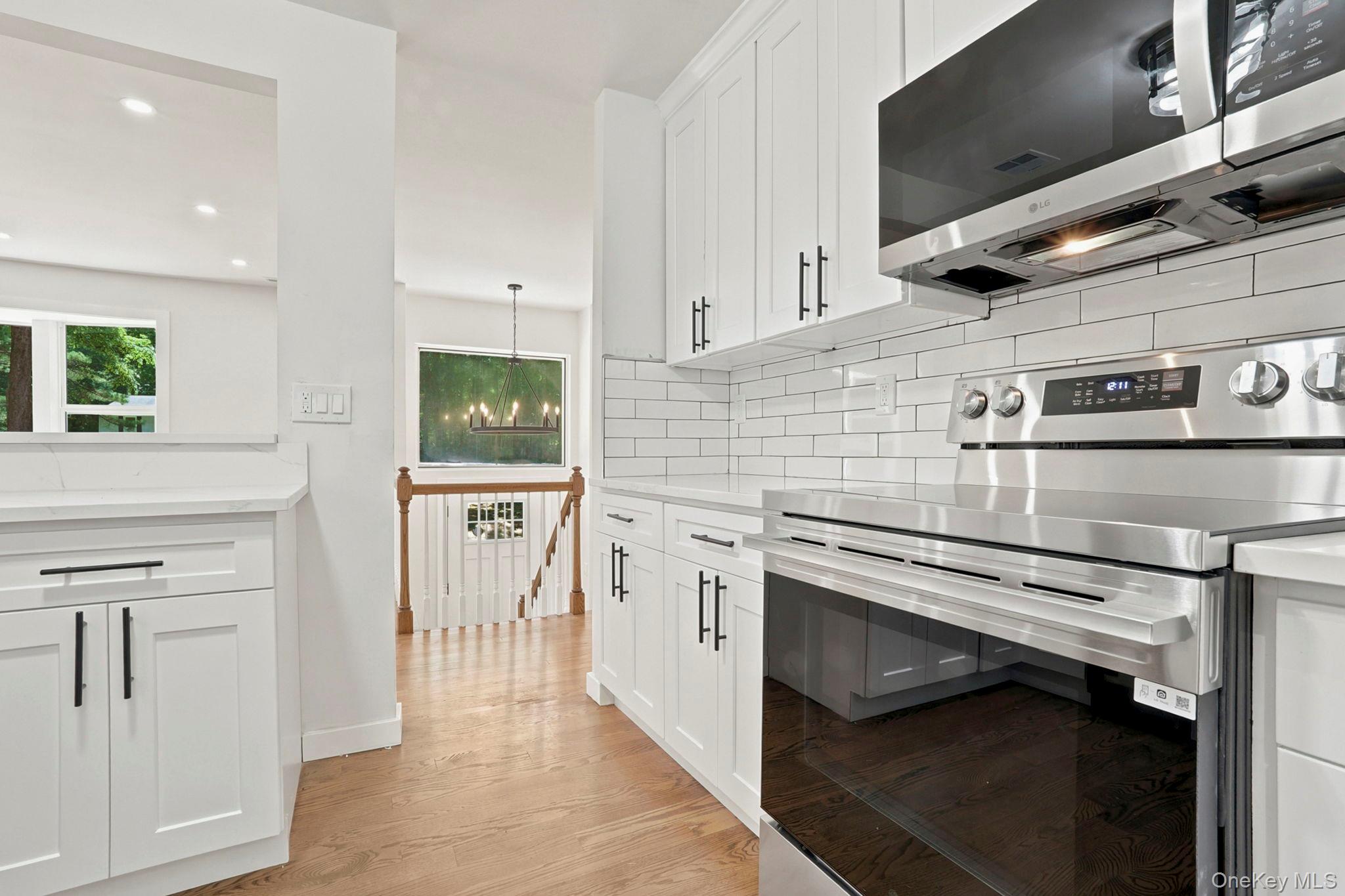 6 Vanessa Lane – For Sale photo 18