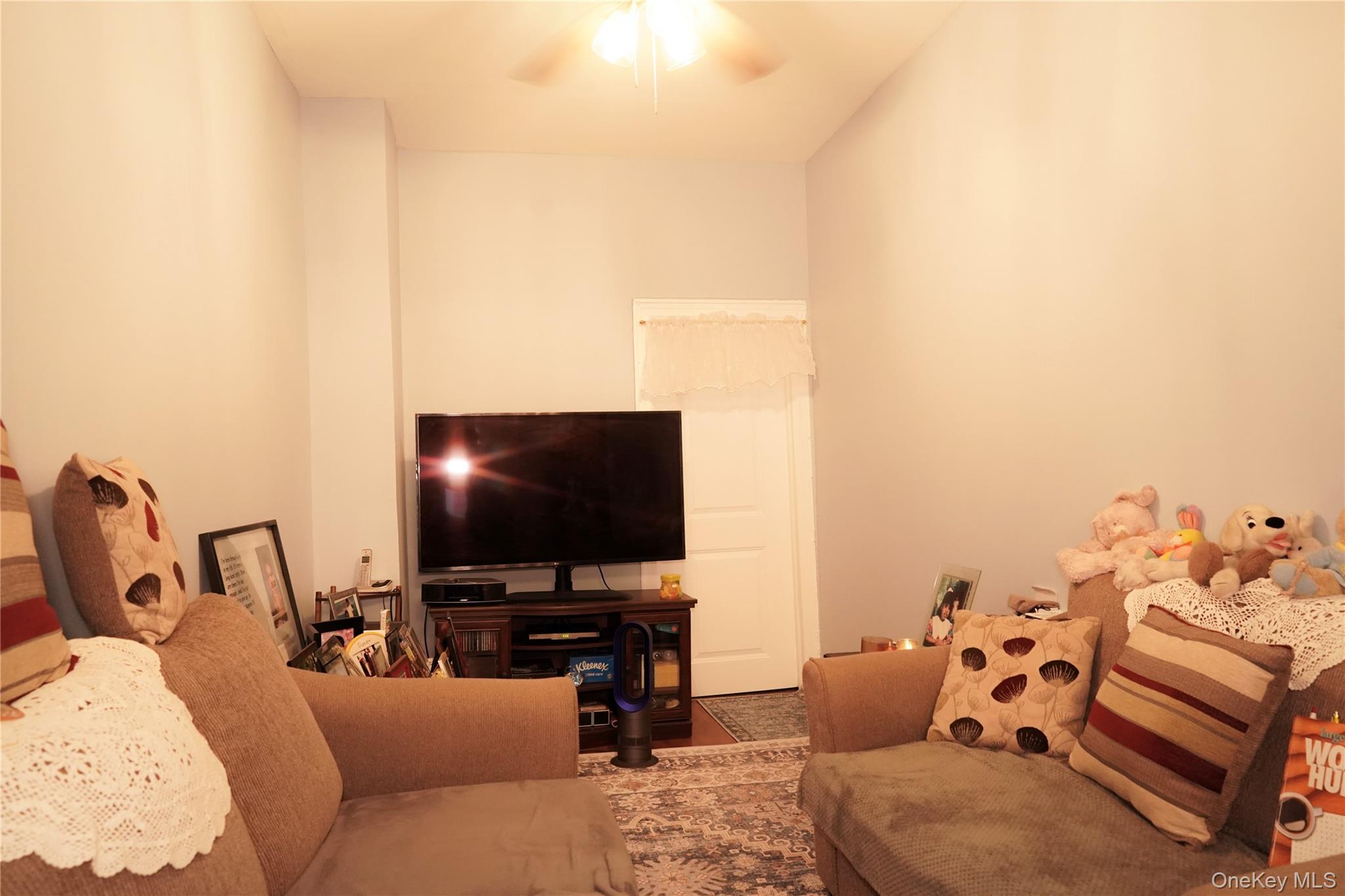 103 Greenpoint Avenue – For Sale photo 16