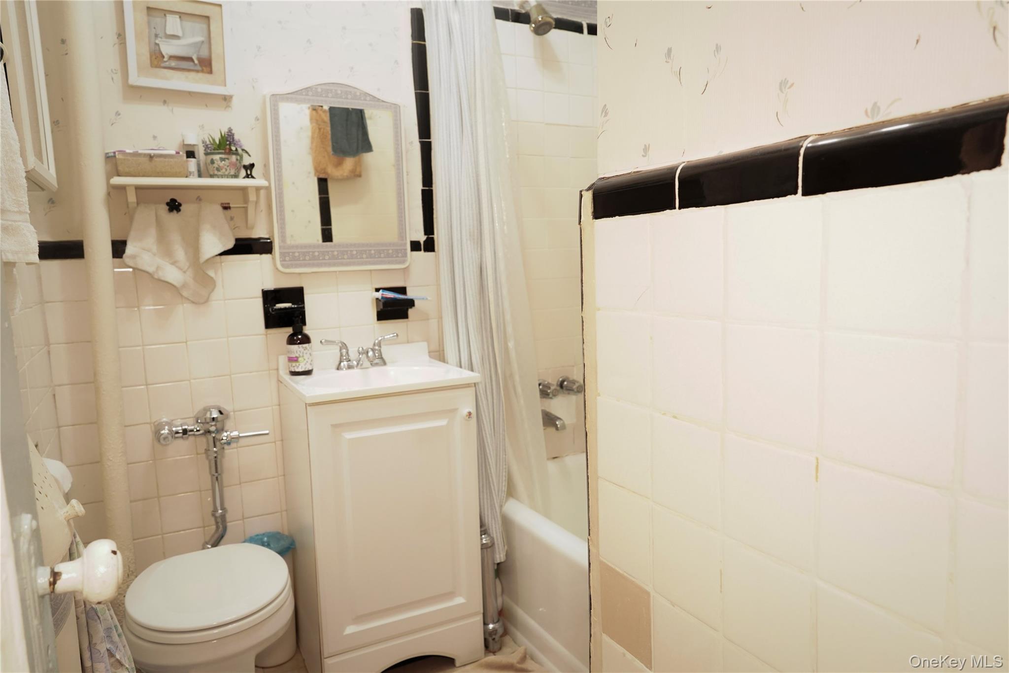 103 Greenpoint Avenue – For Sale photo 8