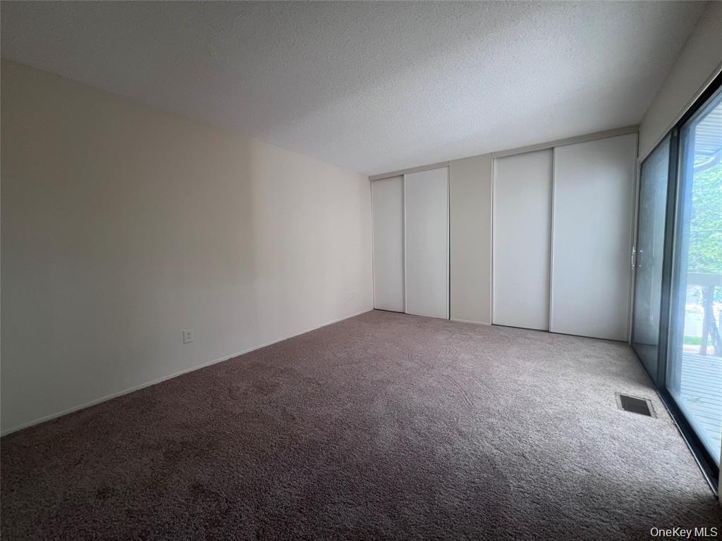 200 Springmeadow Drive, Unit M photo 12