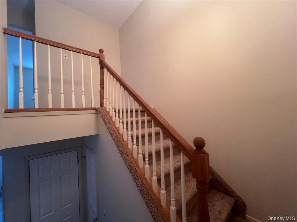200 Springmeadow Drive, Unit M photo 8