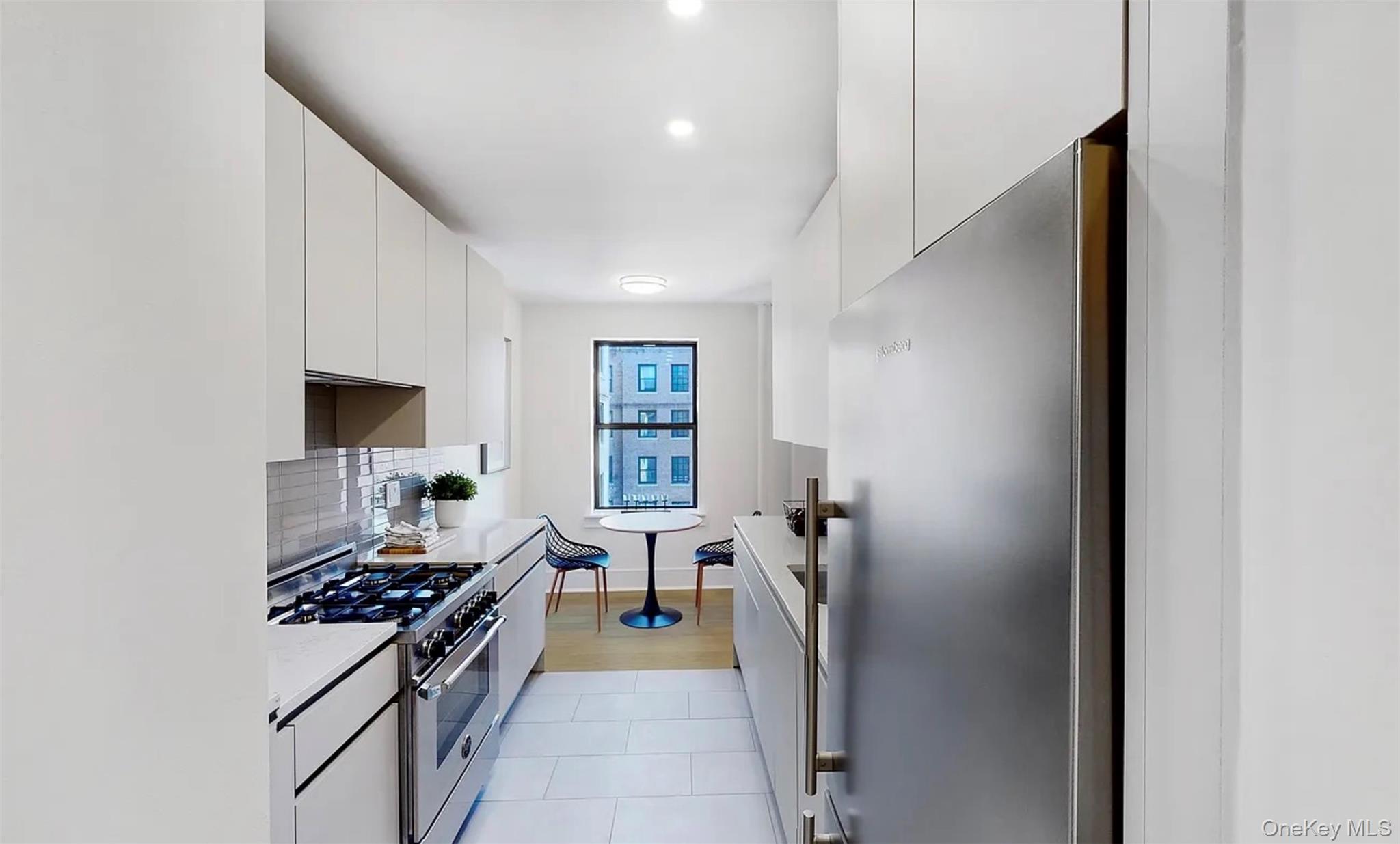 148-09 Northern Boulevard, Unit 5K photo 4