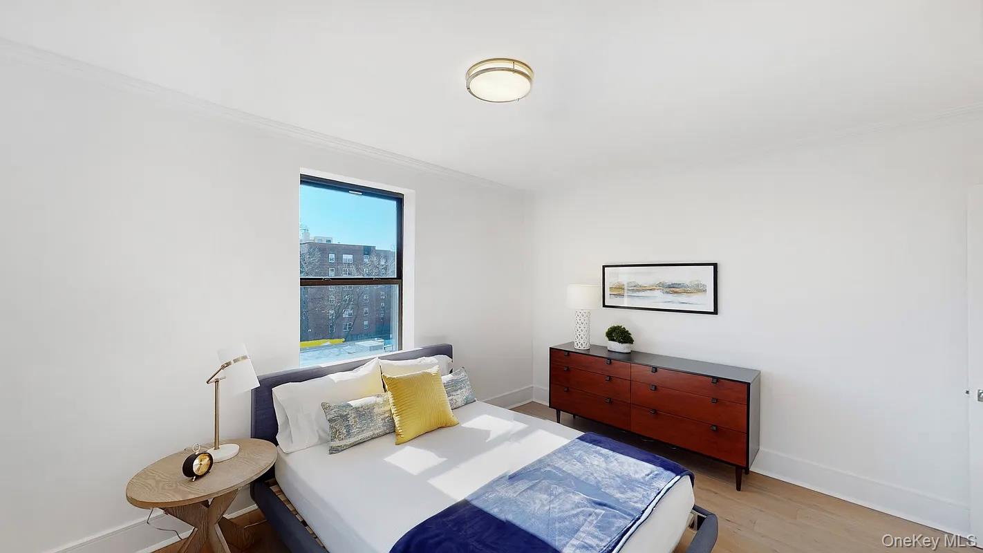 148-09 Northern Boulevard, Unit 5K photo 8