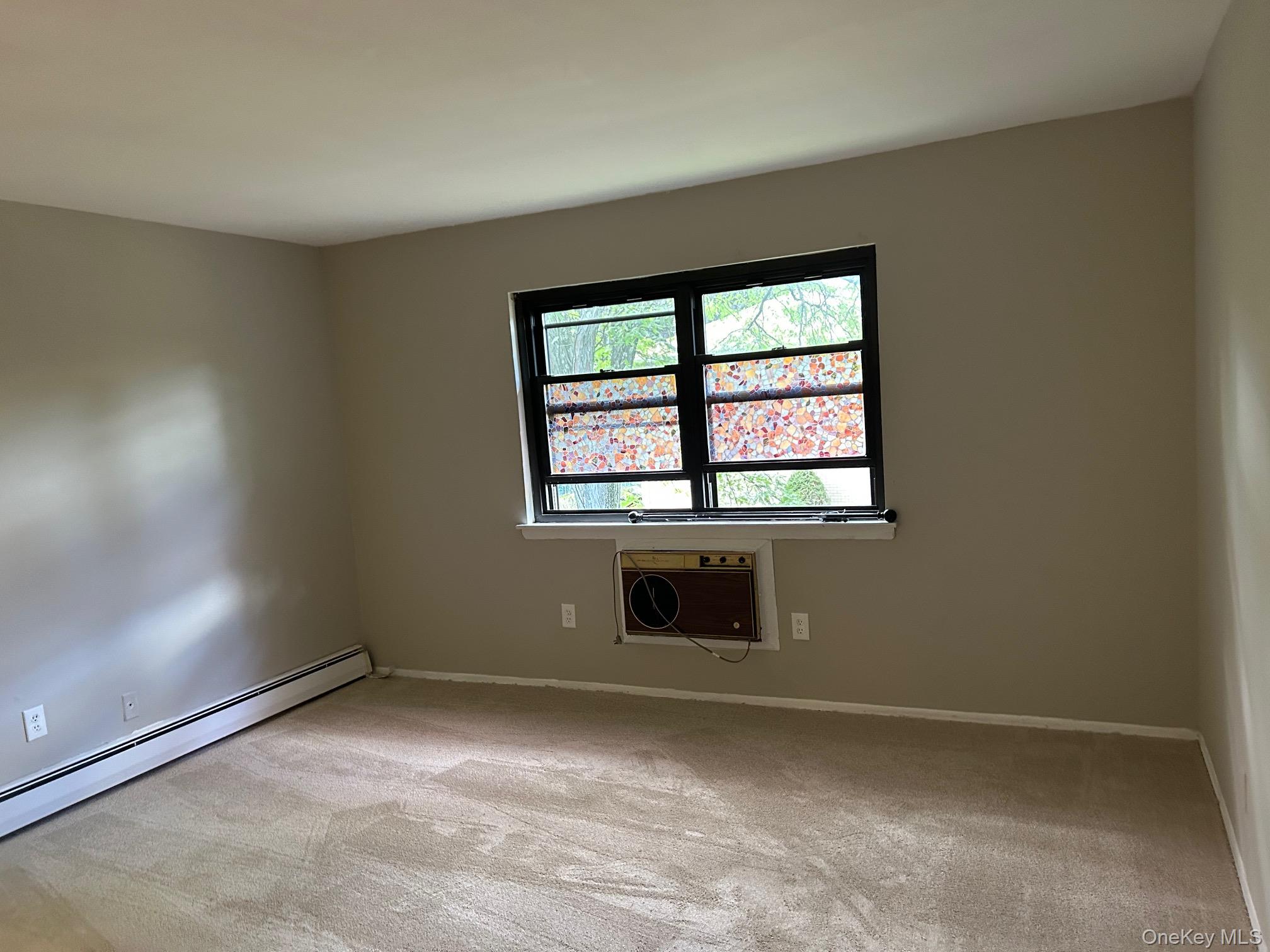 220 Sneden Place, Unit 220 photo 22