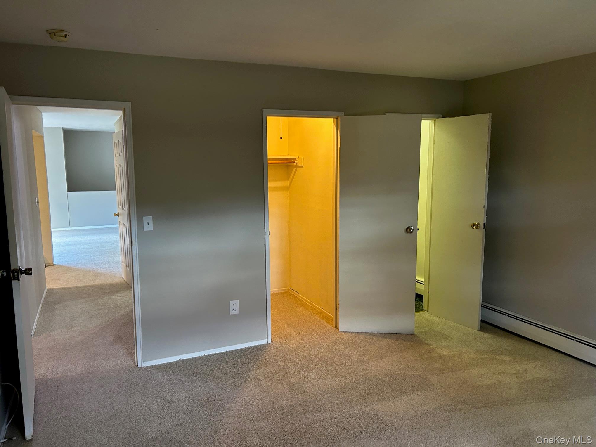 220 Sneden Place, Unit 220 photo 29