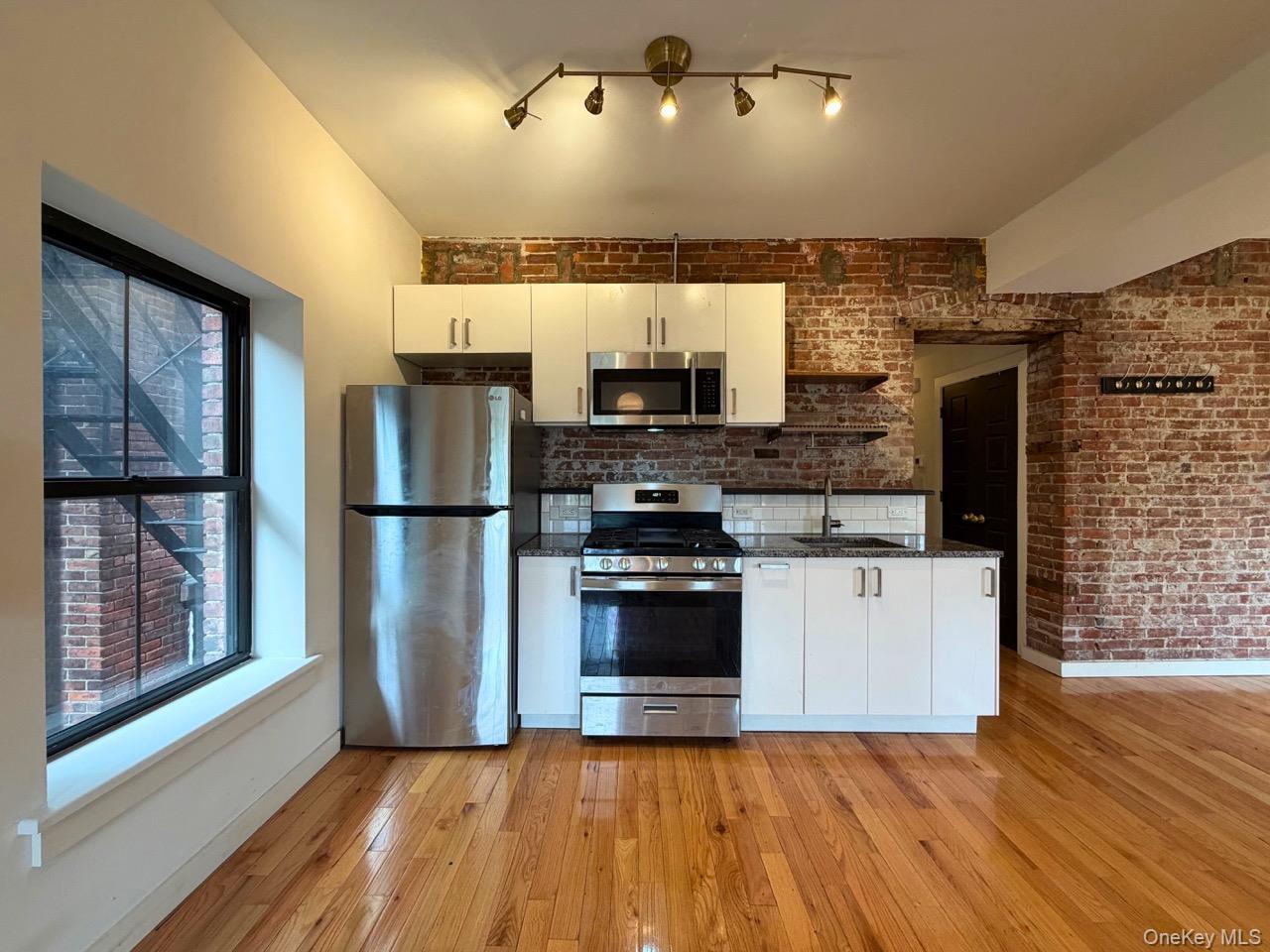 203 Liberty Street – For Rent photo 5