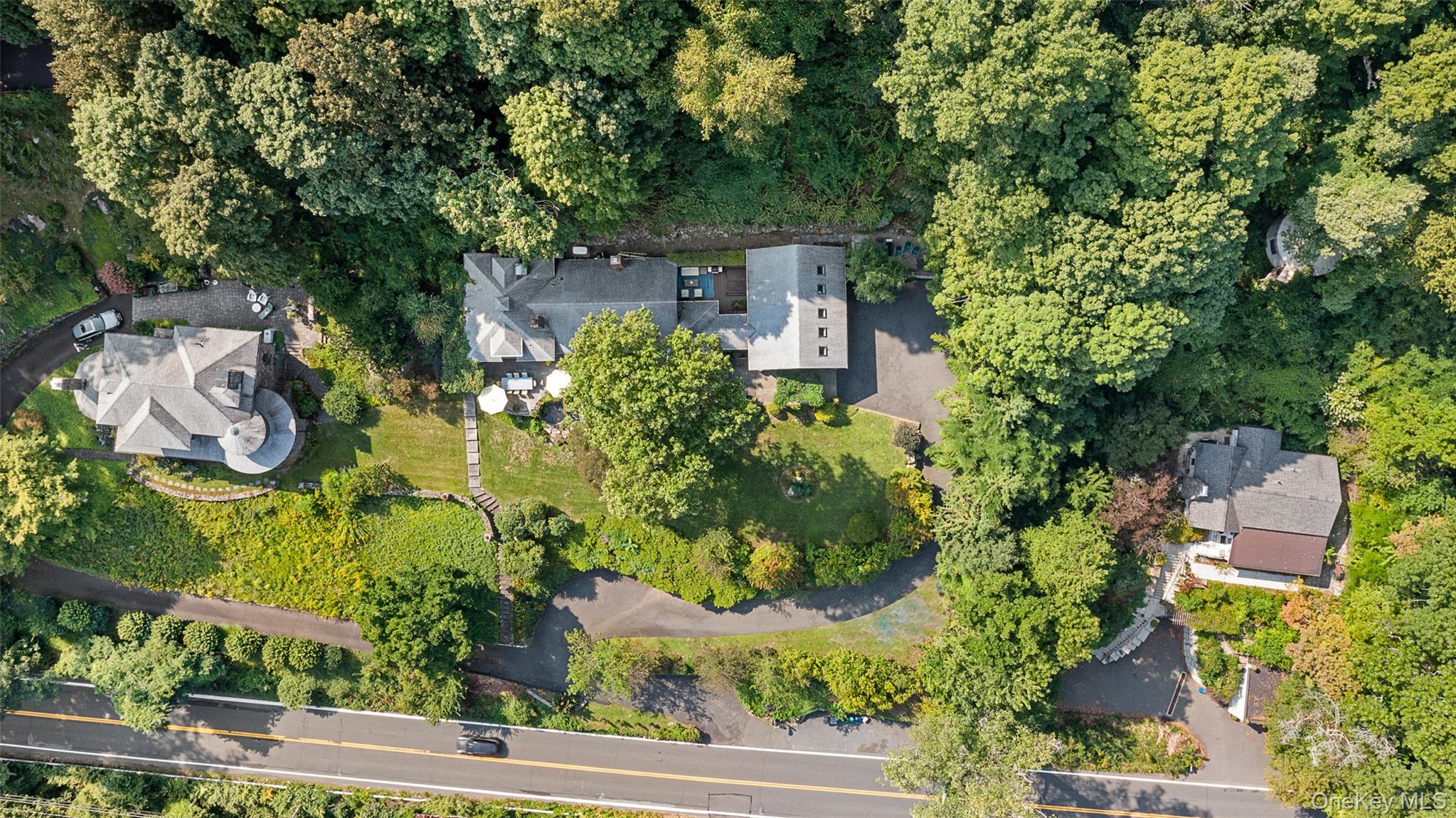 924 Route 9W S – For Sale photo 5