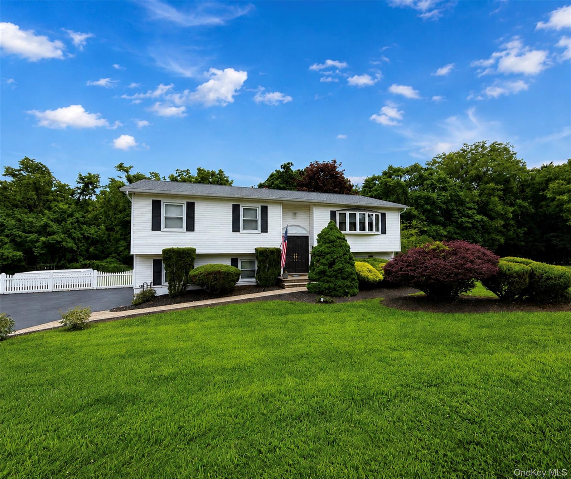5 Pine Drive – For Sale