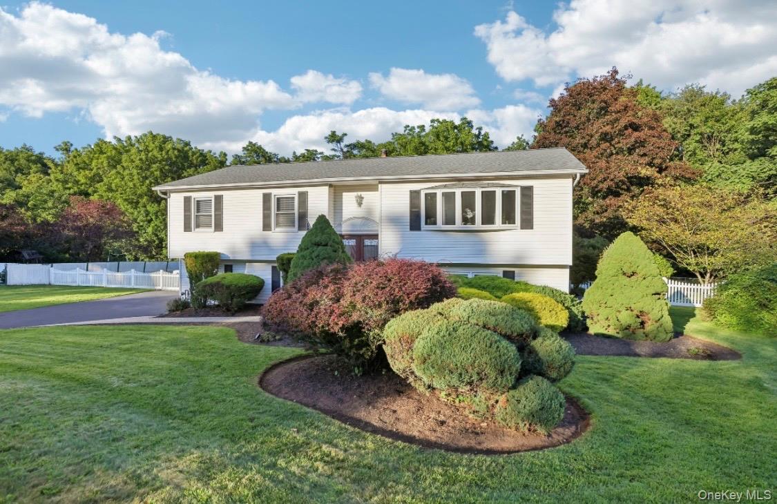 5 Pine Drive – For Sale photo 3