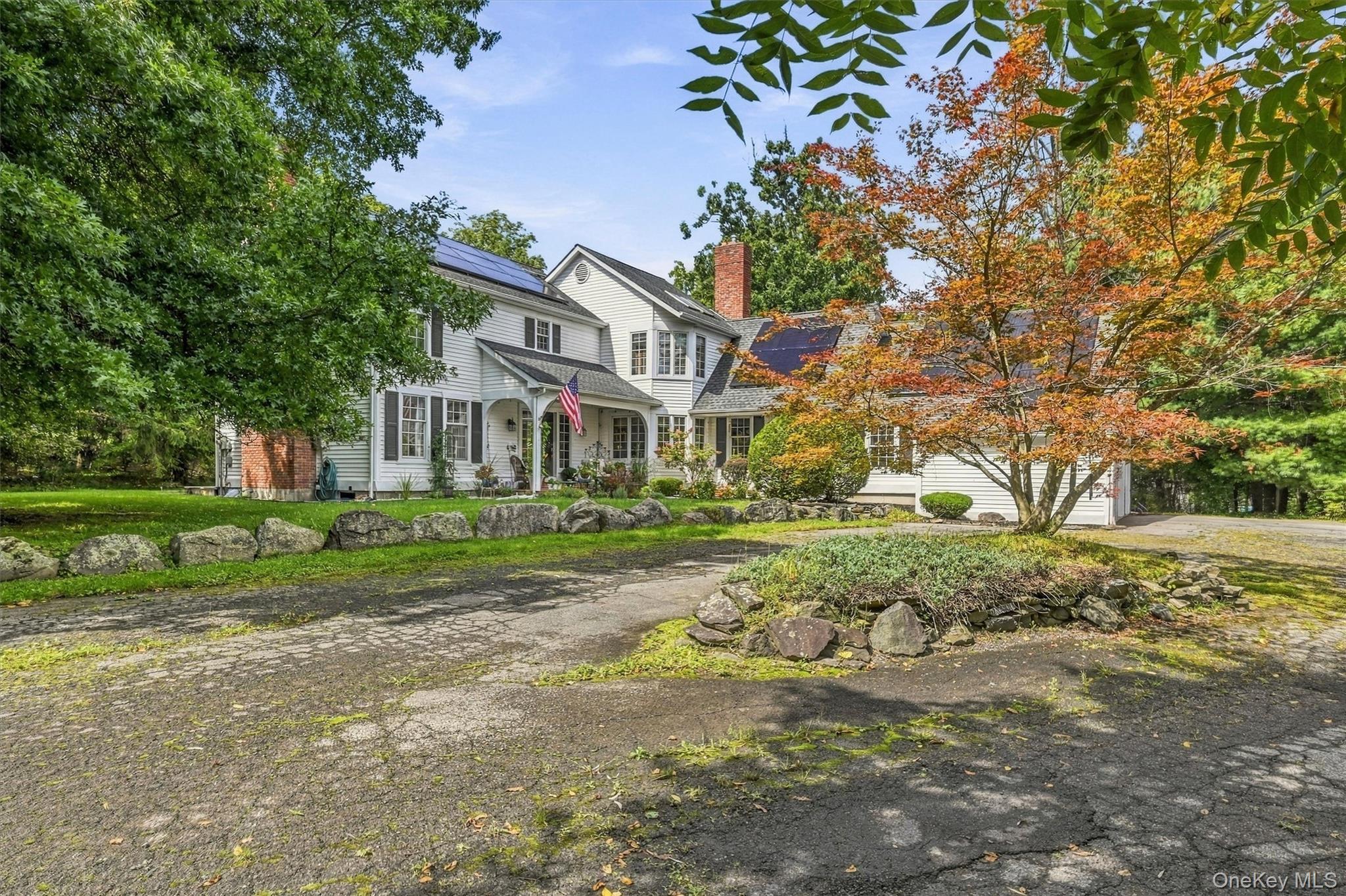 87 Summit Street – For Sale photo 2